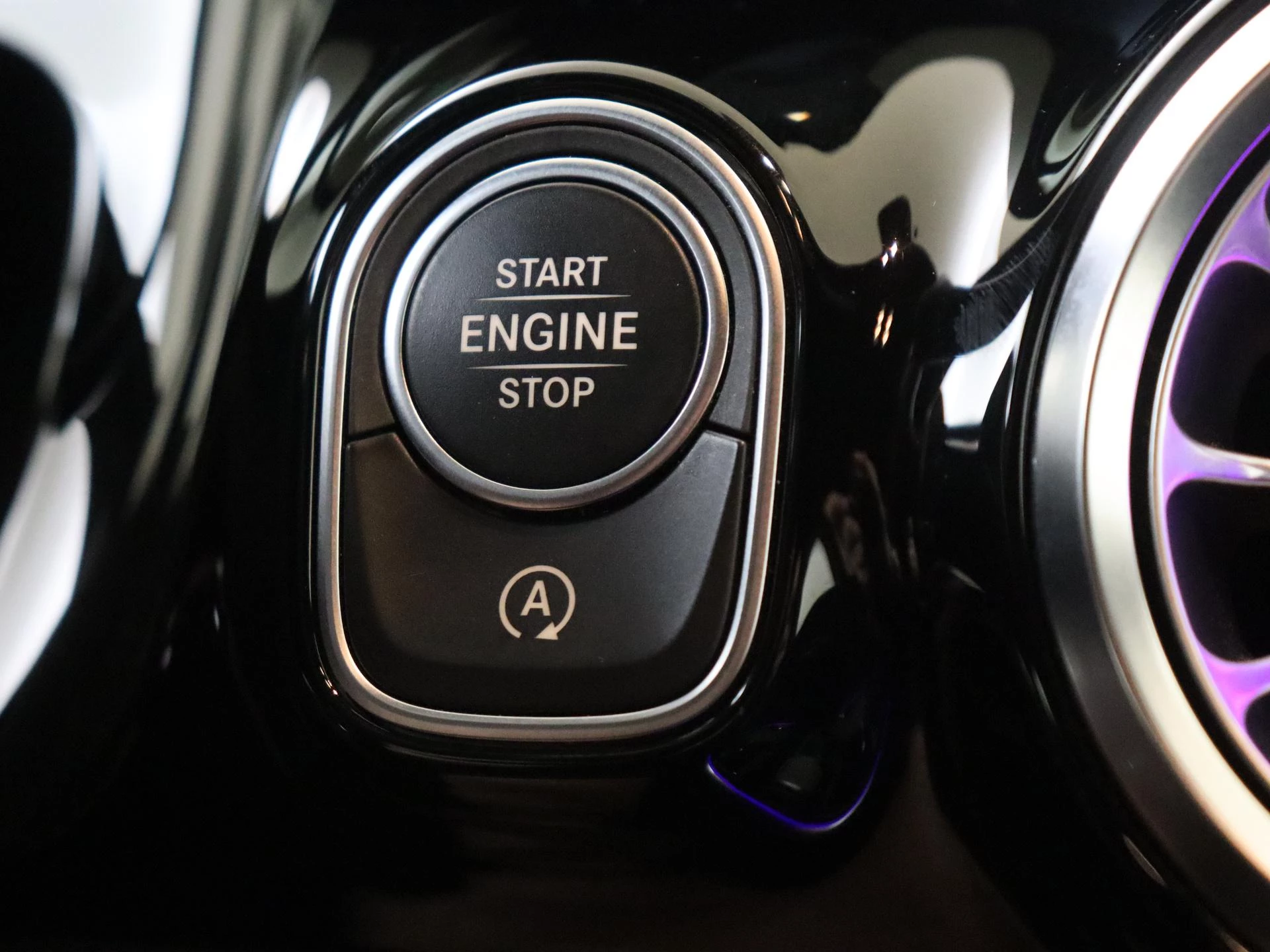 Mercedes-Benz GLA 180 AMG Line