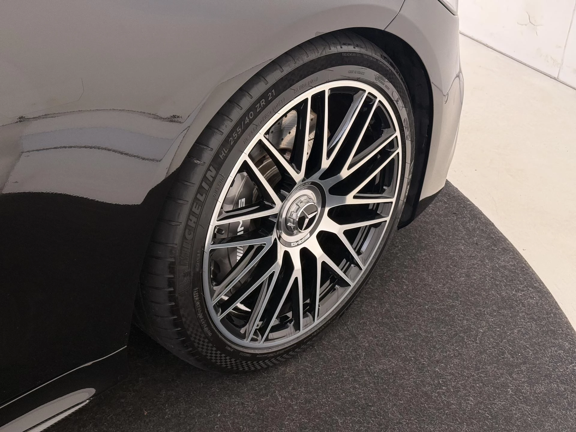 Mercedes-Benz-S-Klasse-image-12