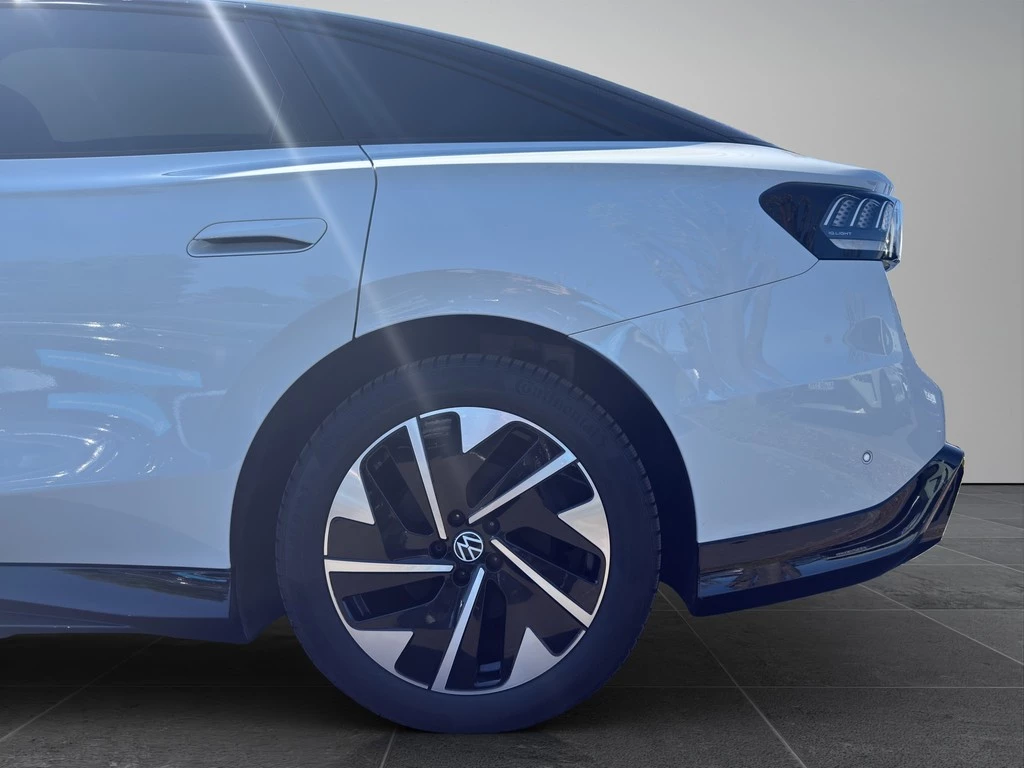 Volkswagen-ID.7-image-5