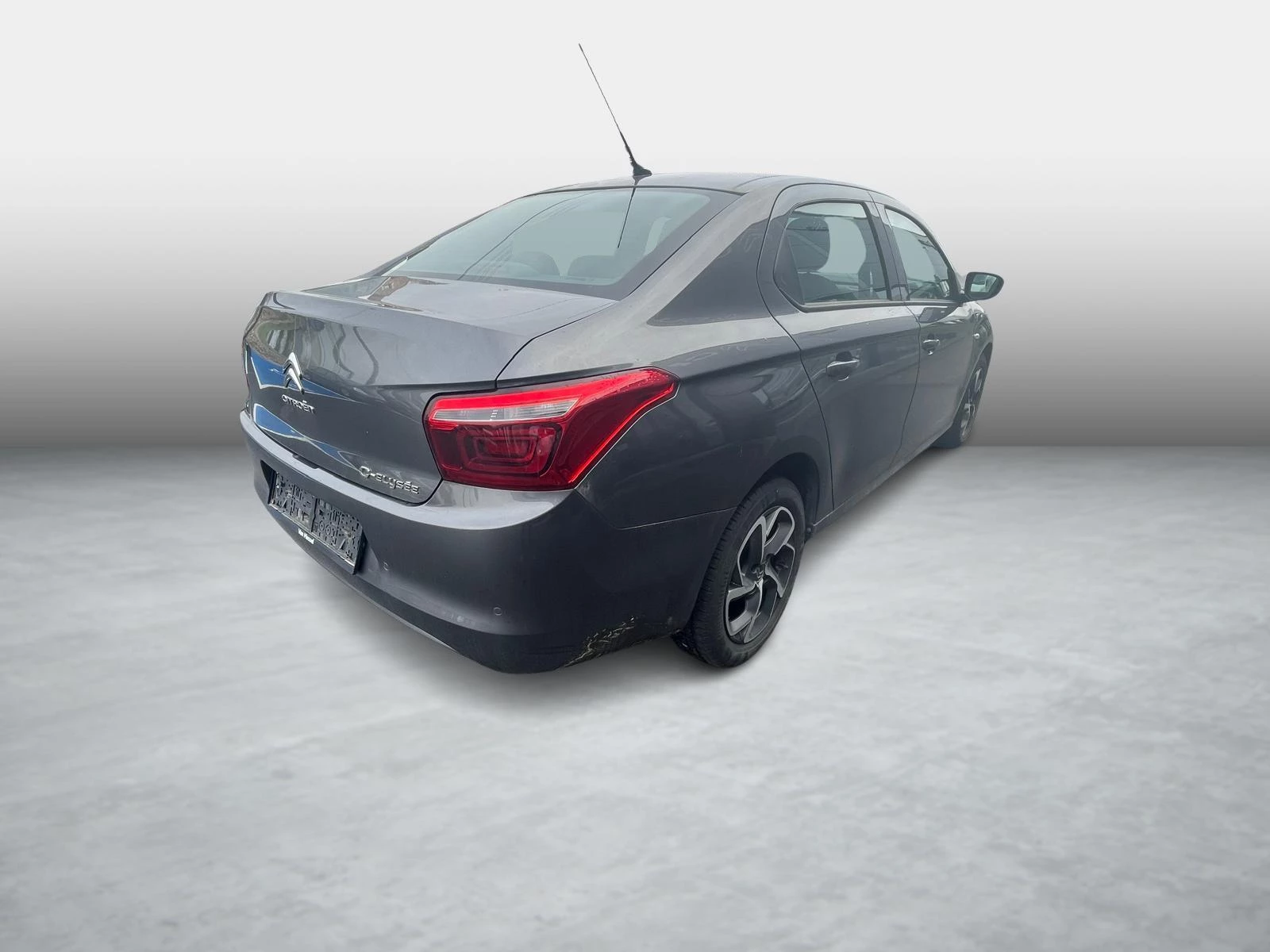 Citroën-C-Elysée-image-5