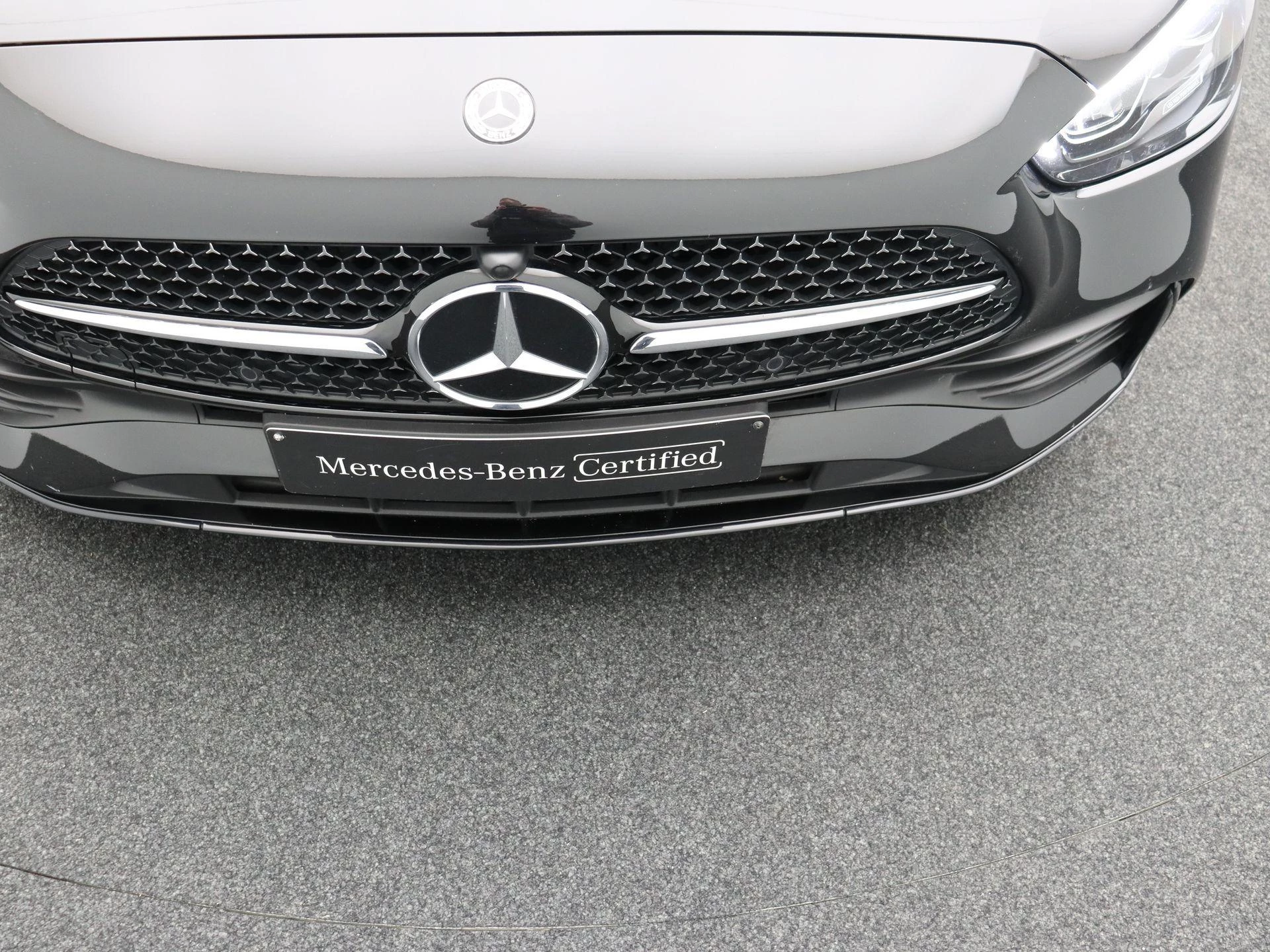 Mercedes-Benz C-Klasse 300 e AMG Line Berline + CARPLAY + LED + CAMERA + NIGHTPAKKET +