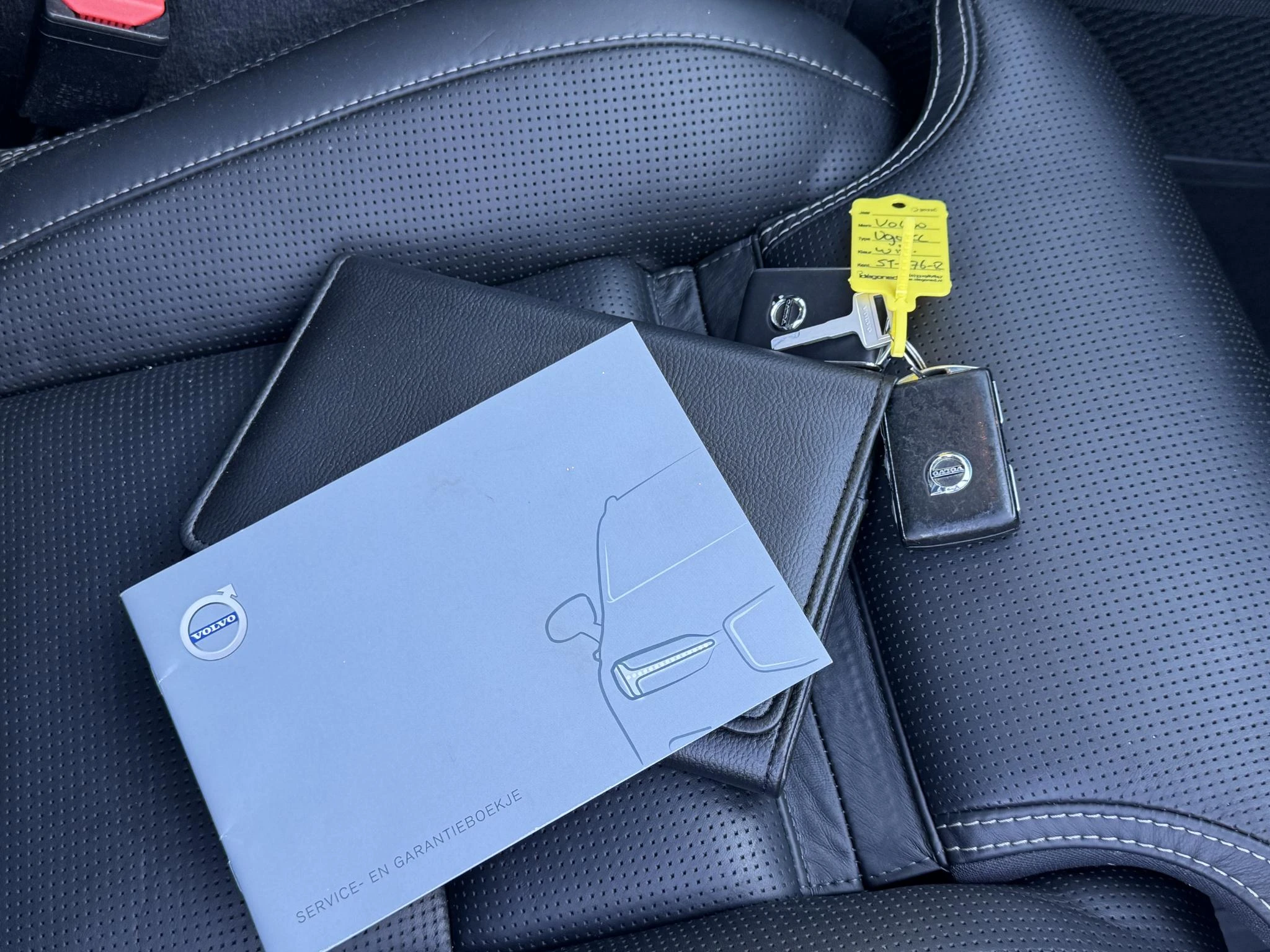 Volvo-V90-image-30