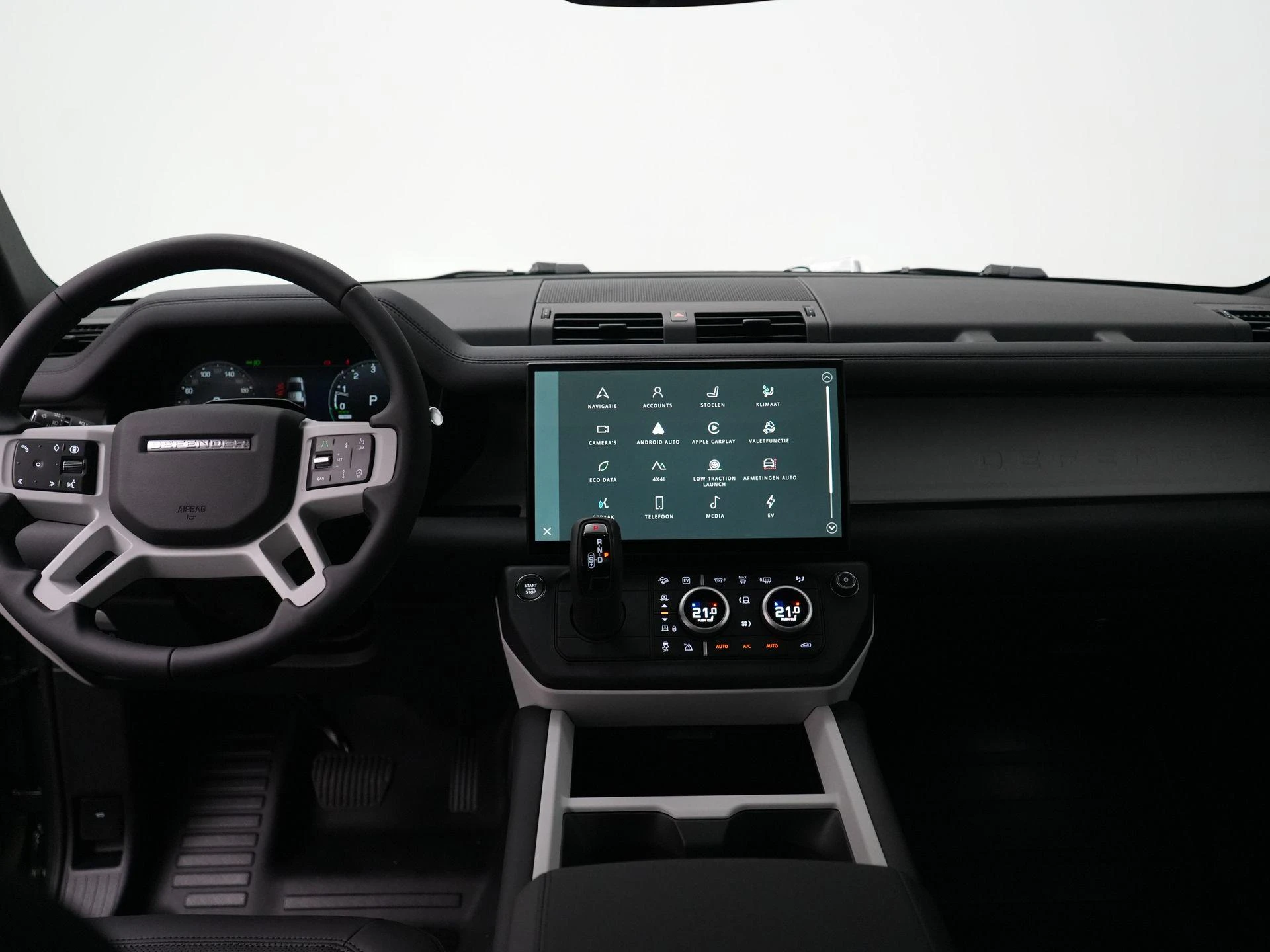 Land Rover-Defender-image-34