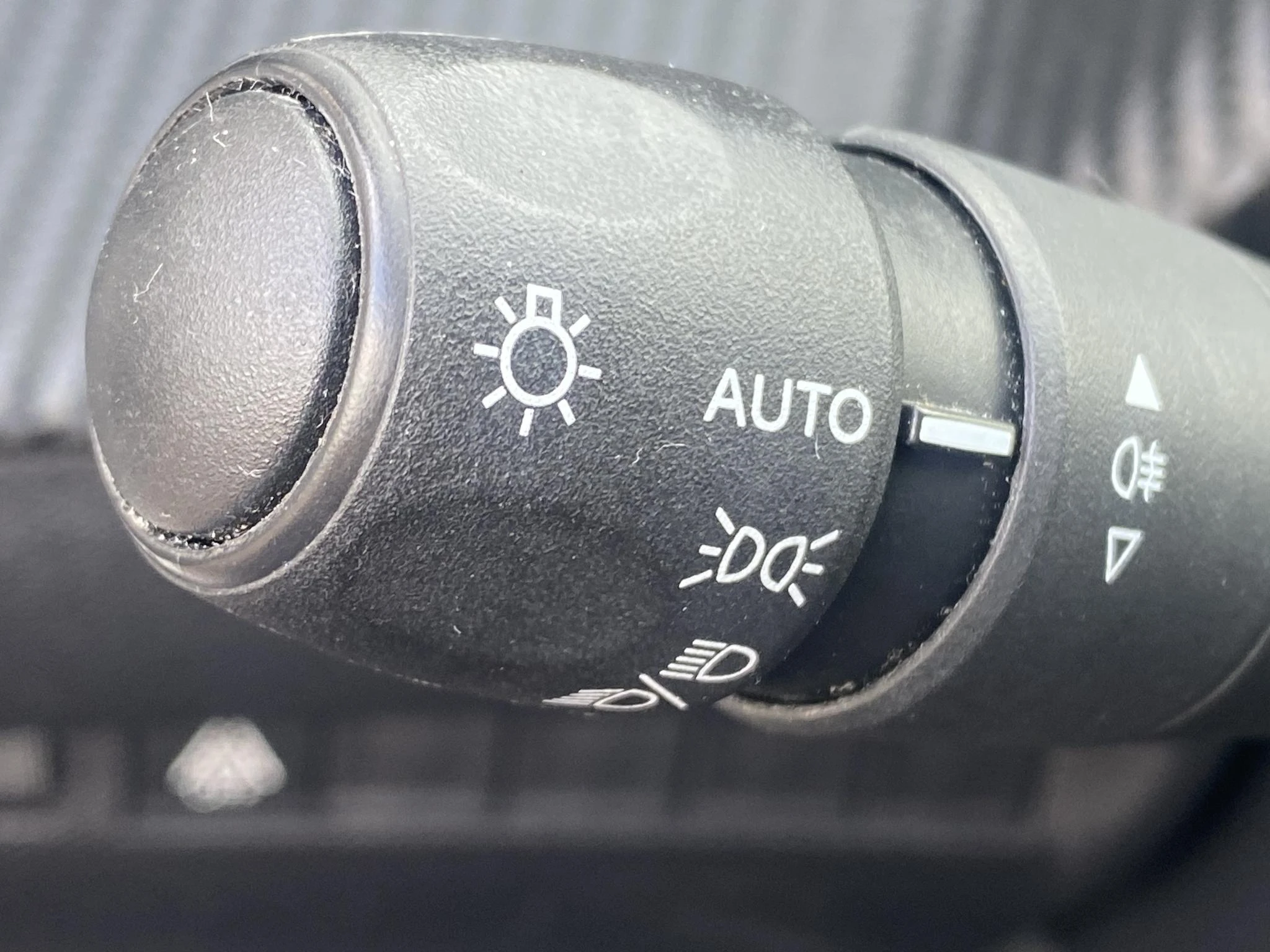 Peugeot-2008-image-23