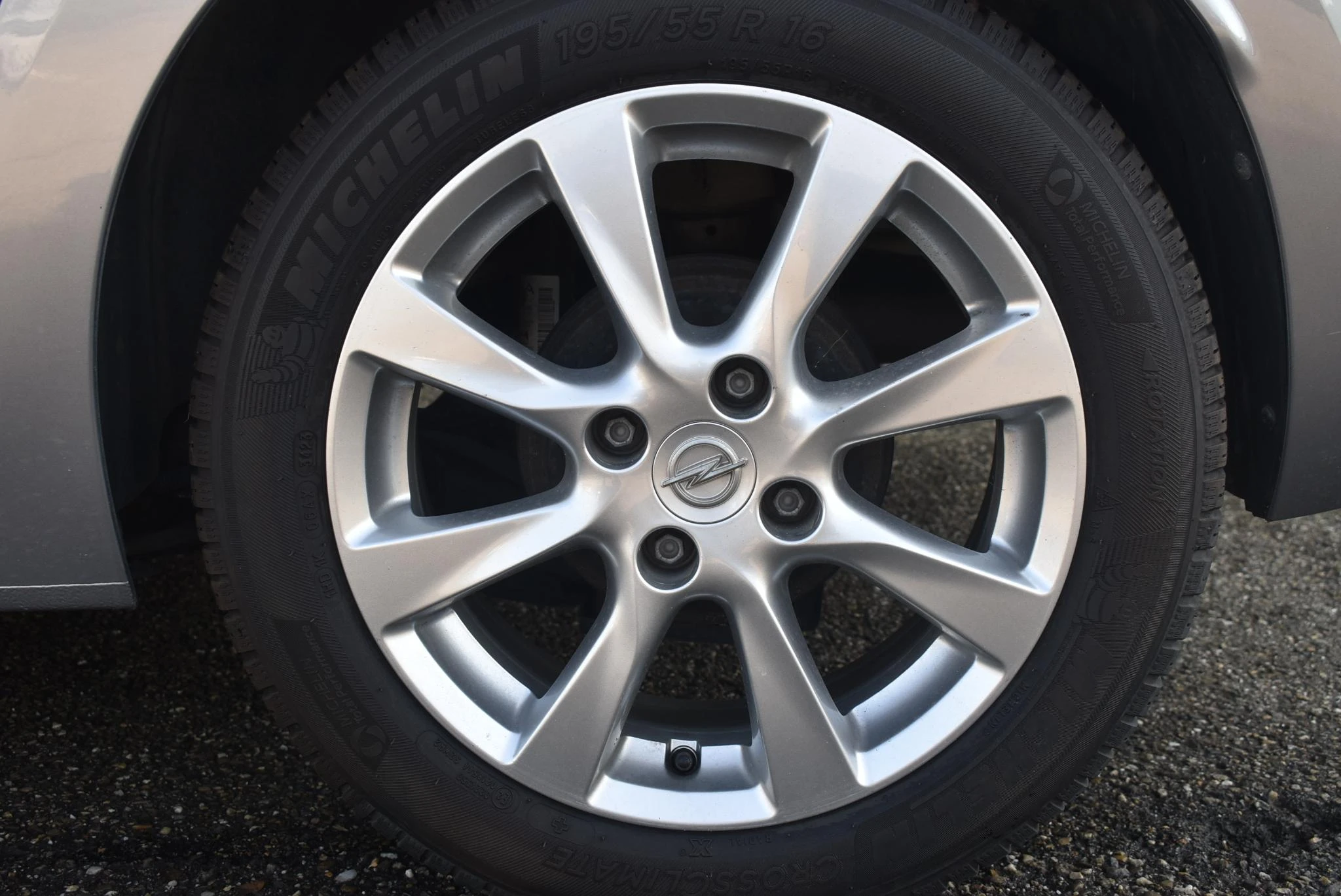 Opel-Corsa-image-8
