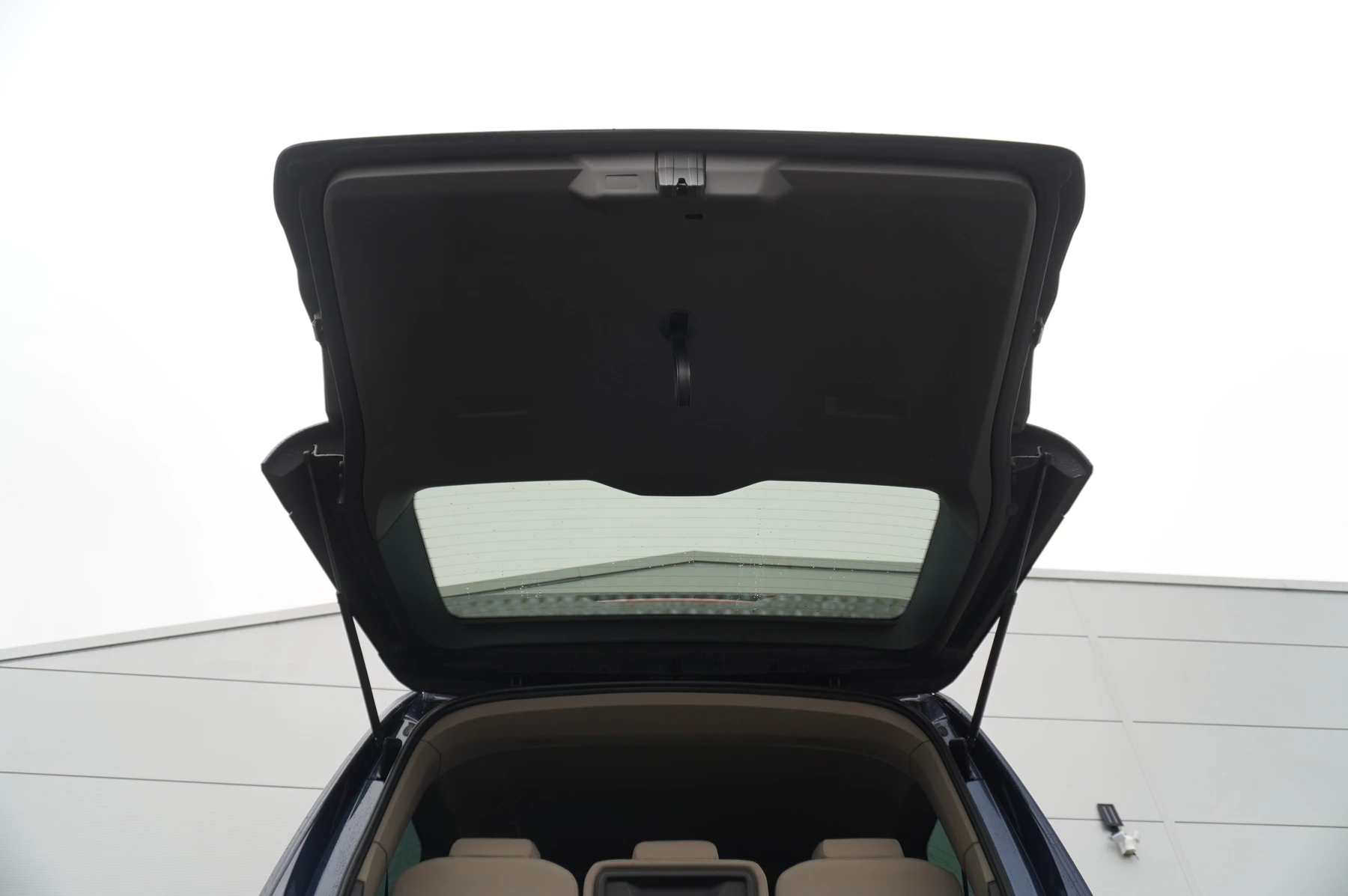 Volkswagen Multivan 2.0 TDI Life 5dr DSG