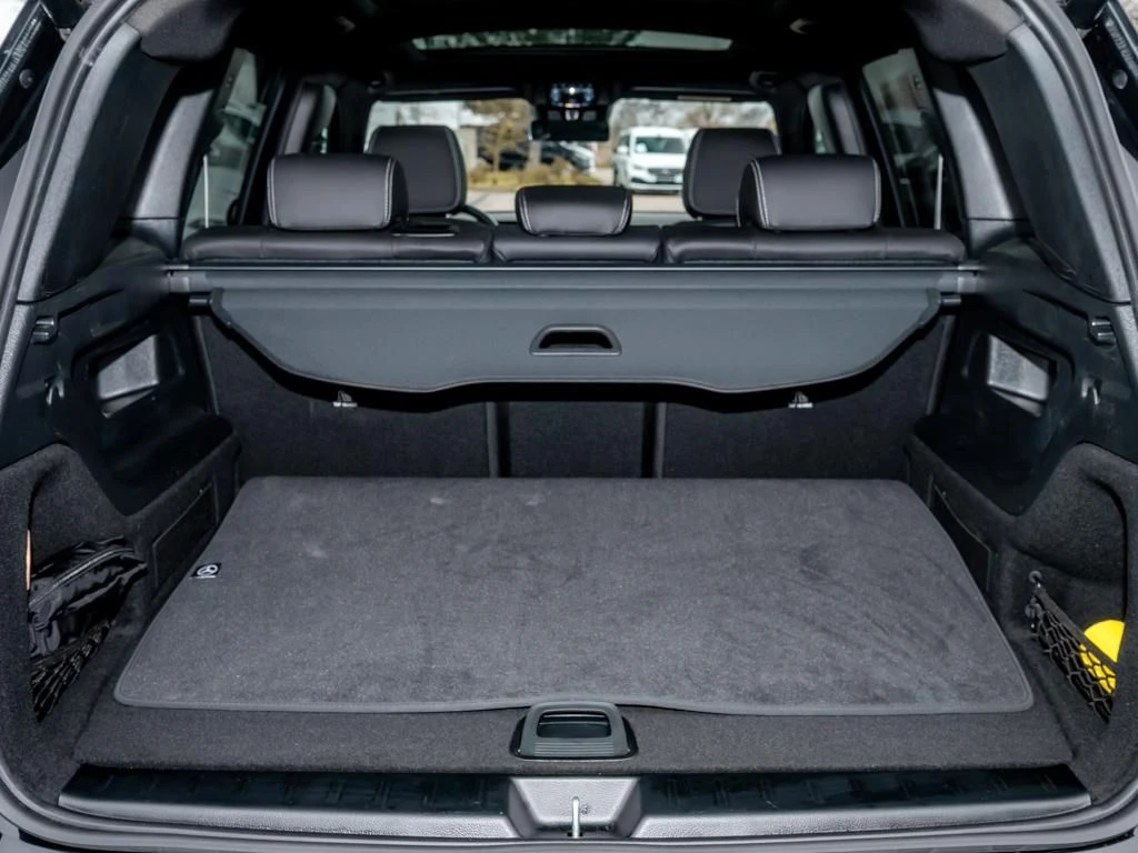 Mercedes-Benz-GLB 200 d-image-15