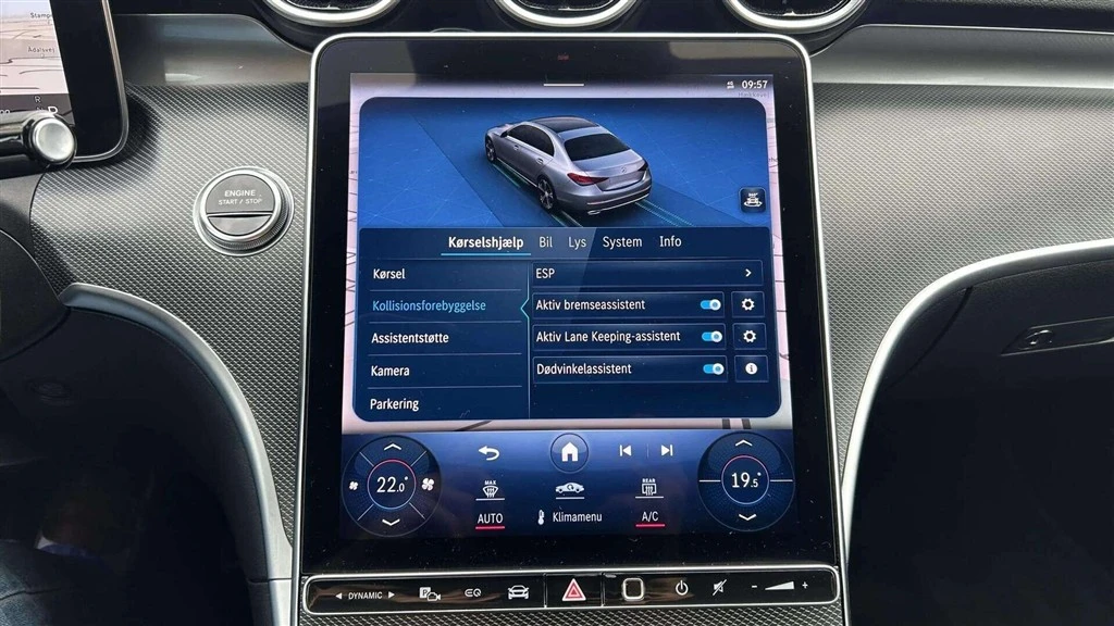 Mercedes-Benz-C-Klasse-image-18