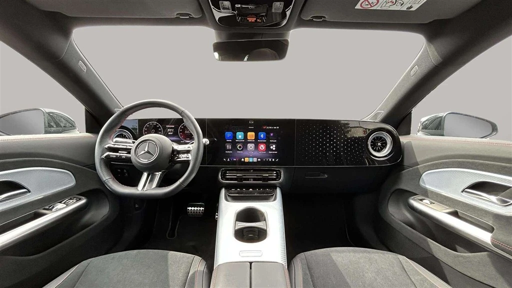Mercedes-Benz-CLA-image-13