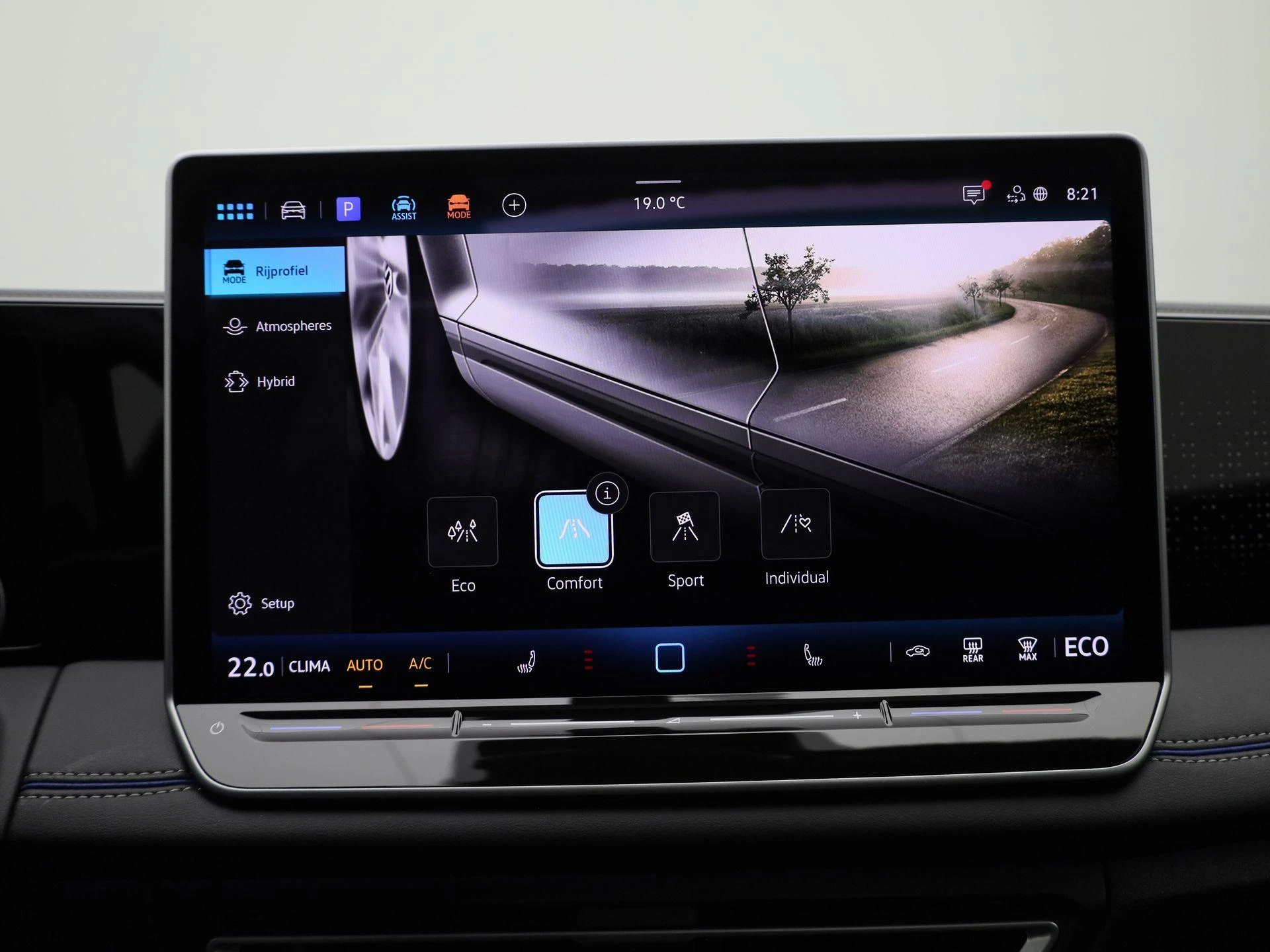 Volkswagen-Tiguan-image-28