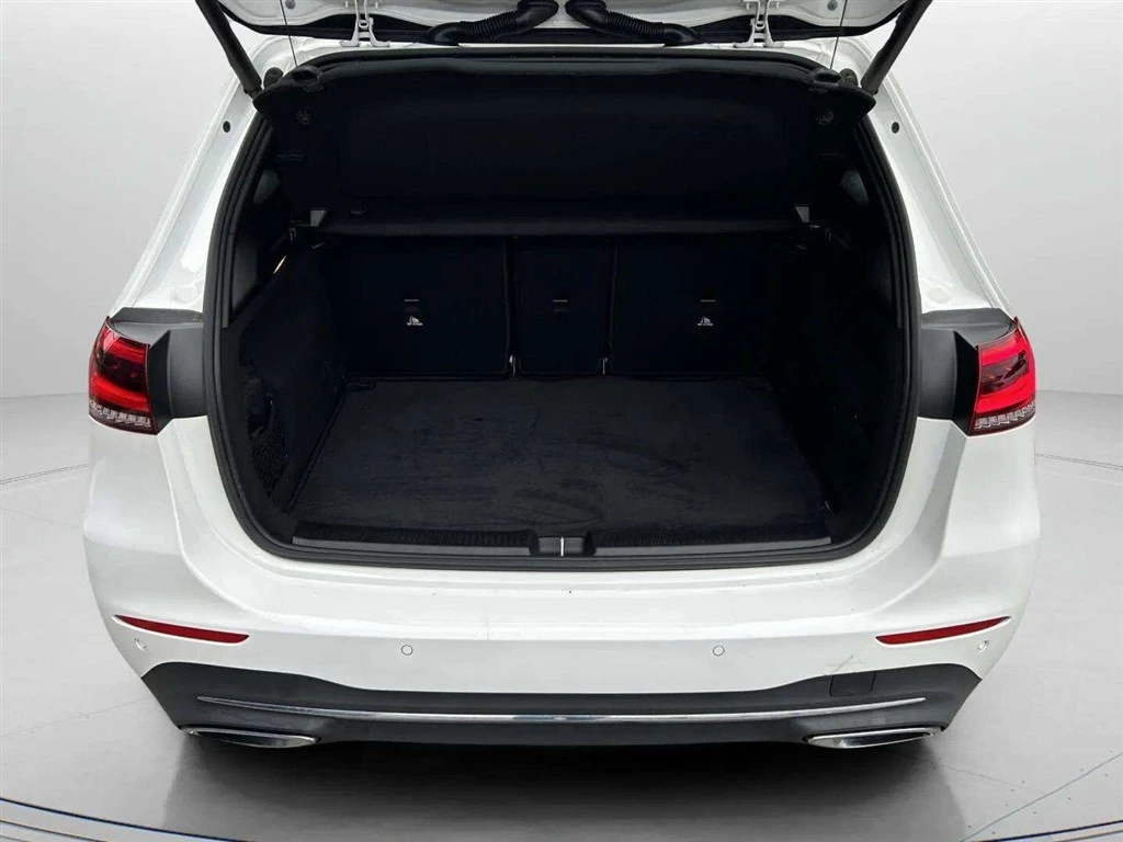 Mercedes-Benz-B-Klasse-image-26