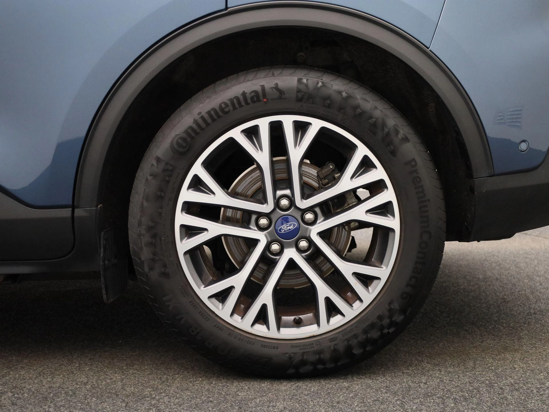 Ford-Kuga-image-12
