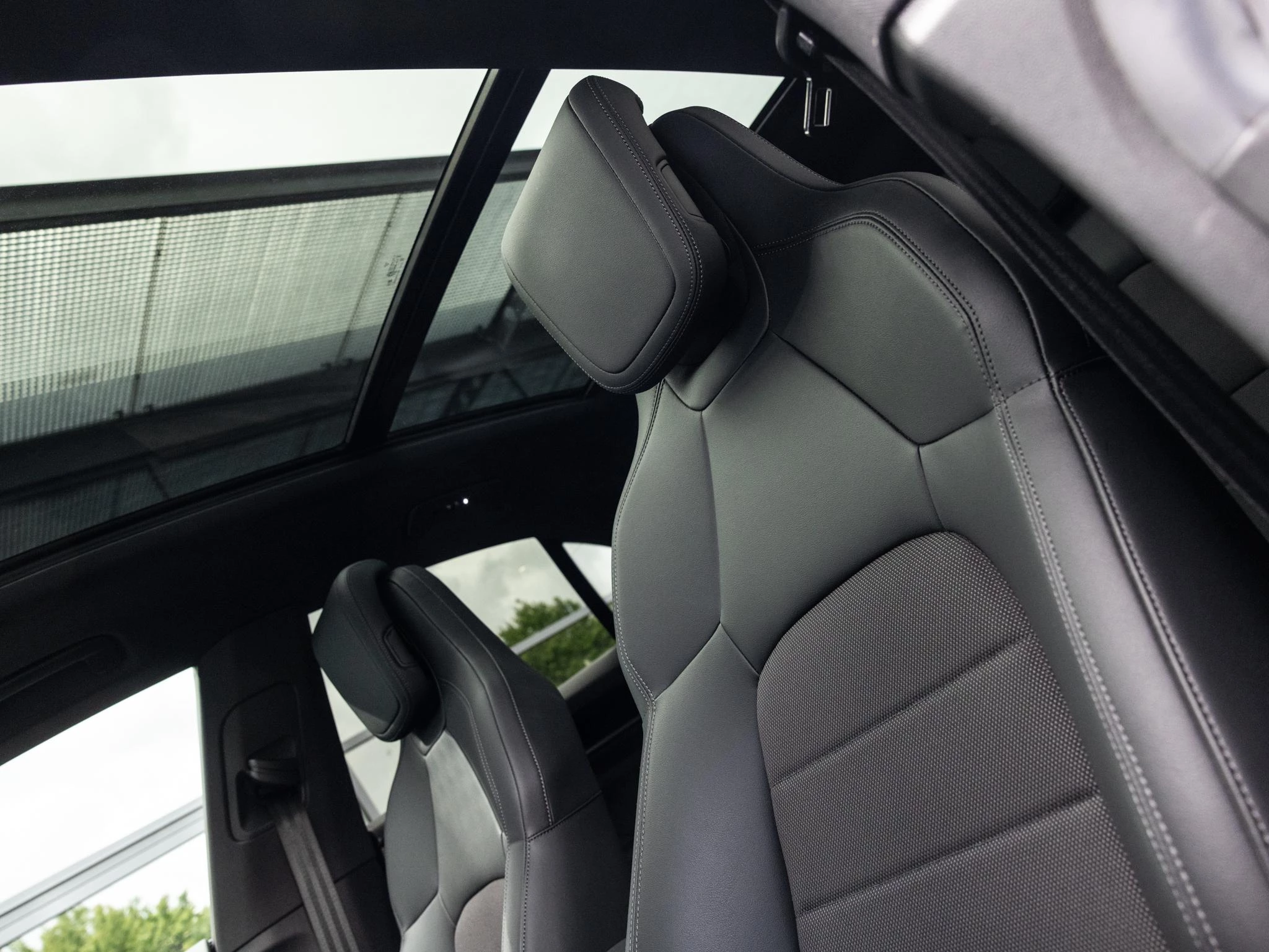 Porsche-Macan-image-38
