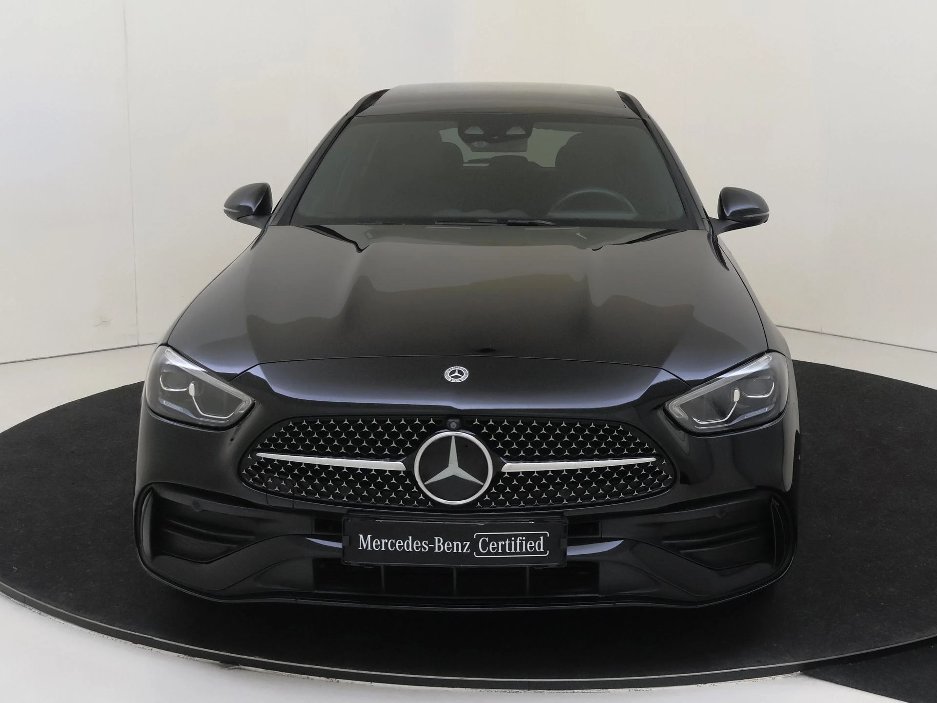 Mercedes-Benz-C-Klasse-image-6