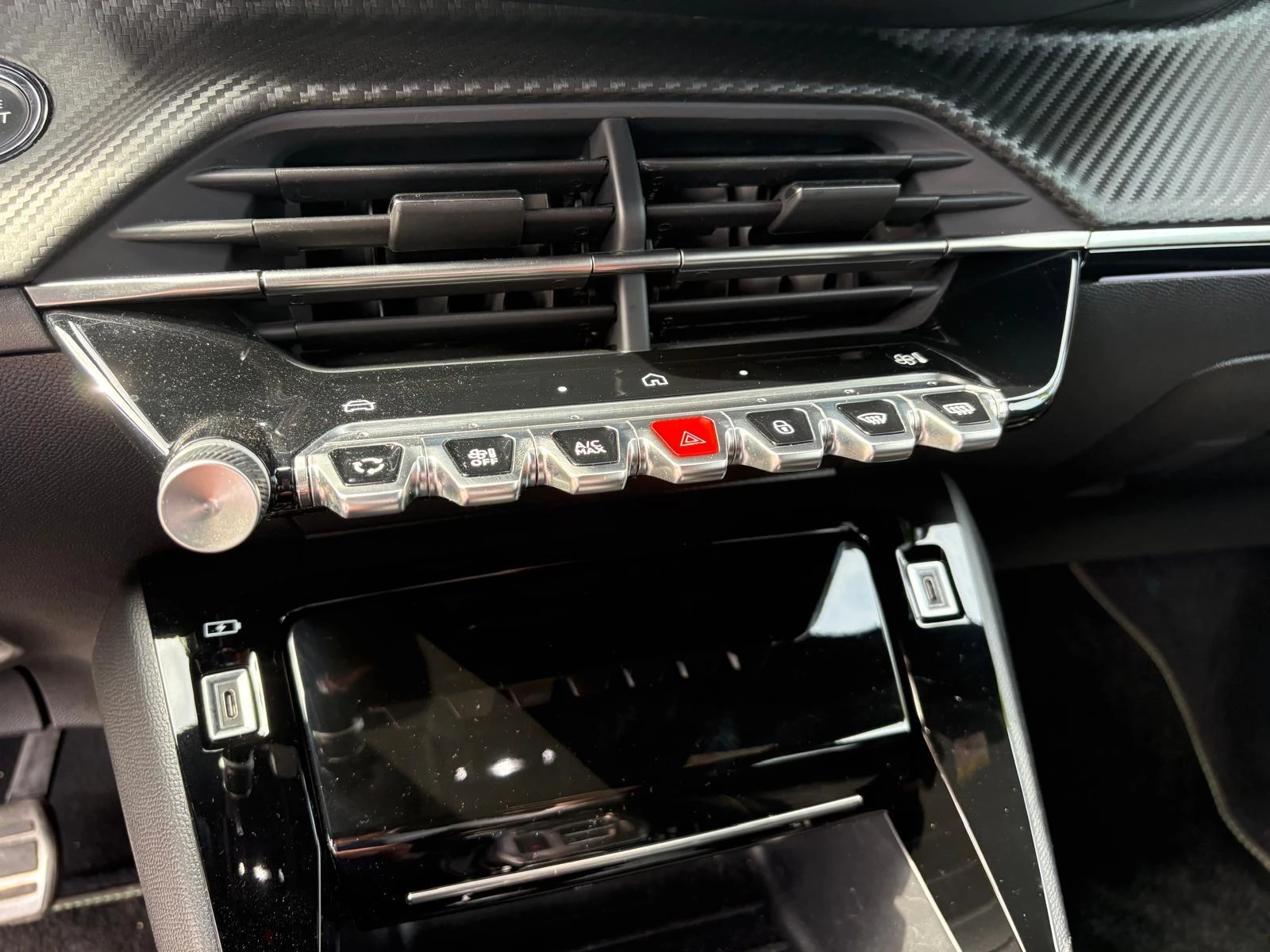 Peugeot 208 1.2 Hybrid 145 e-DCS6 GT
