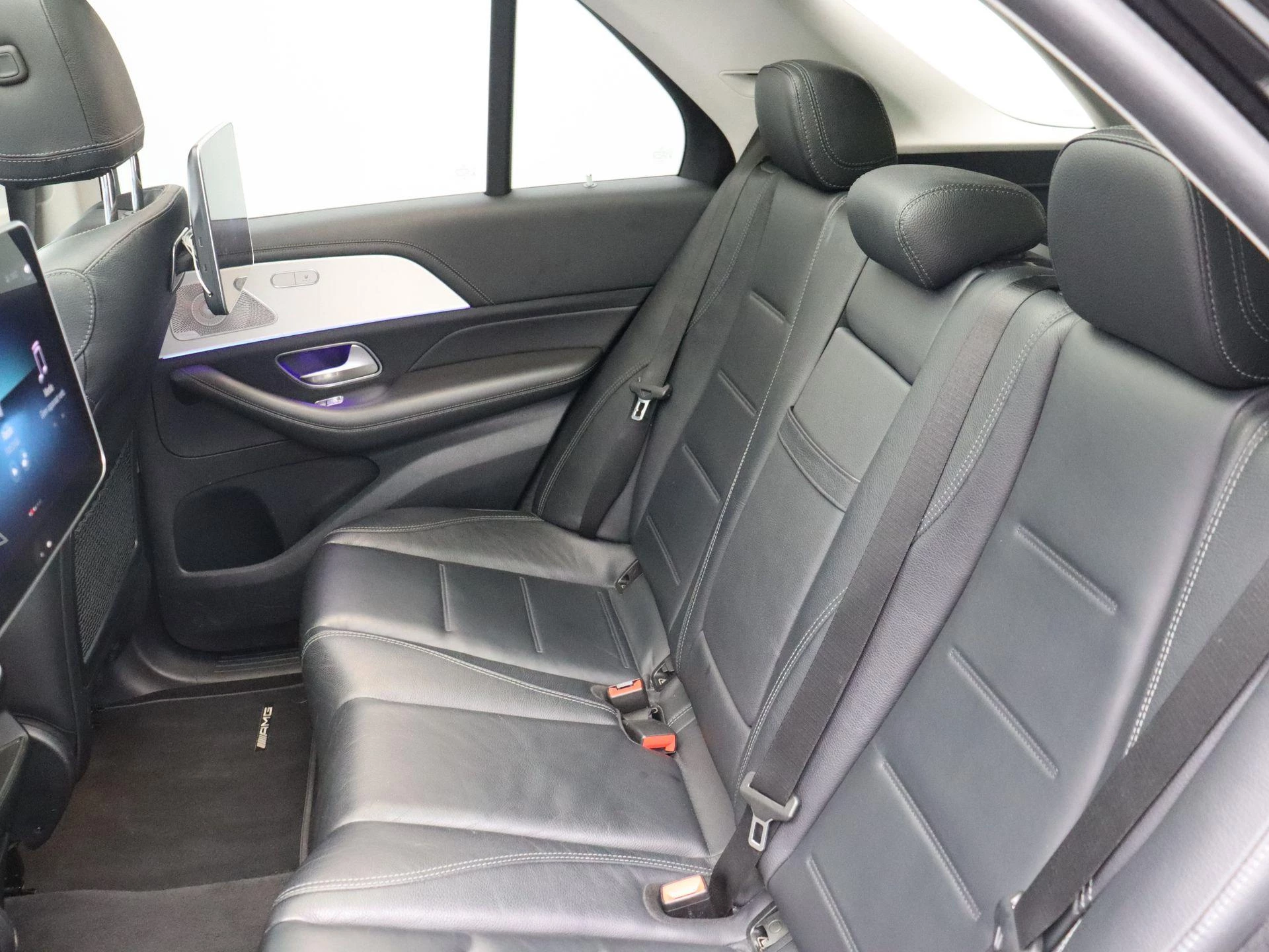 Mercedes-Benz GLE 350 de 4MATIC AMG LINE + LEDER + PANO DAK + BURMESTER + AIRMATIC + TREKH