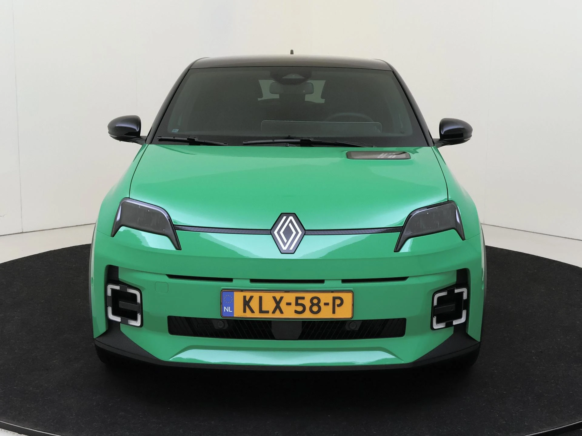 Renault-5-image-1