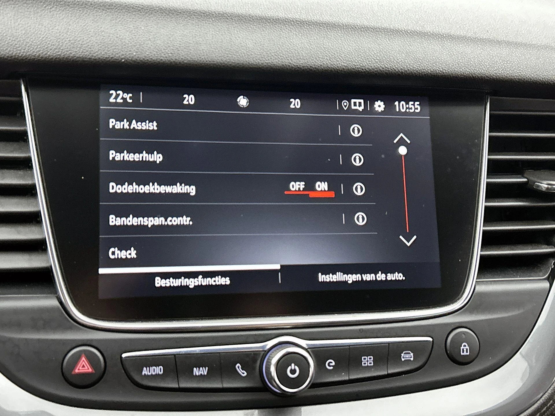 Opel-Grandland X-image-11