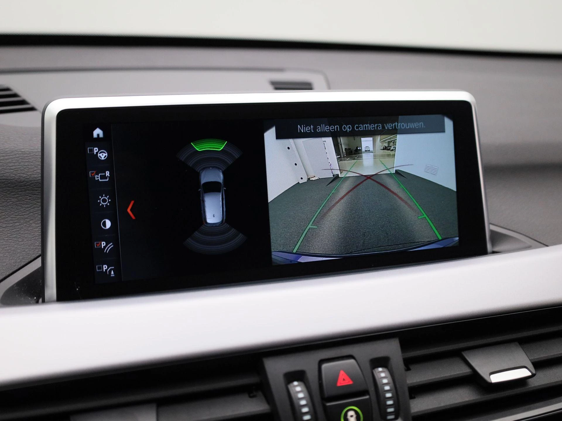 BMW X1 sDrive16d (85 kW)