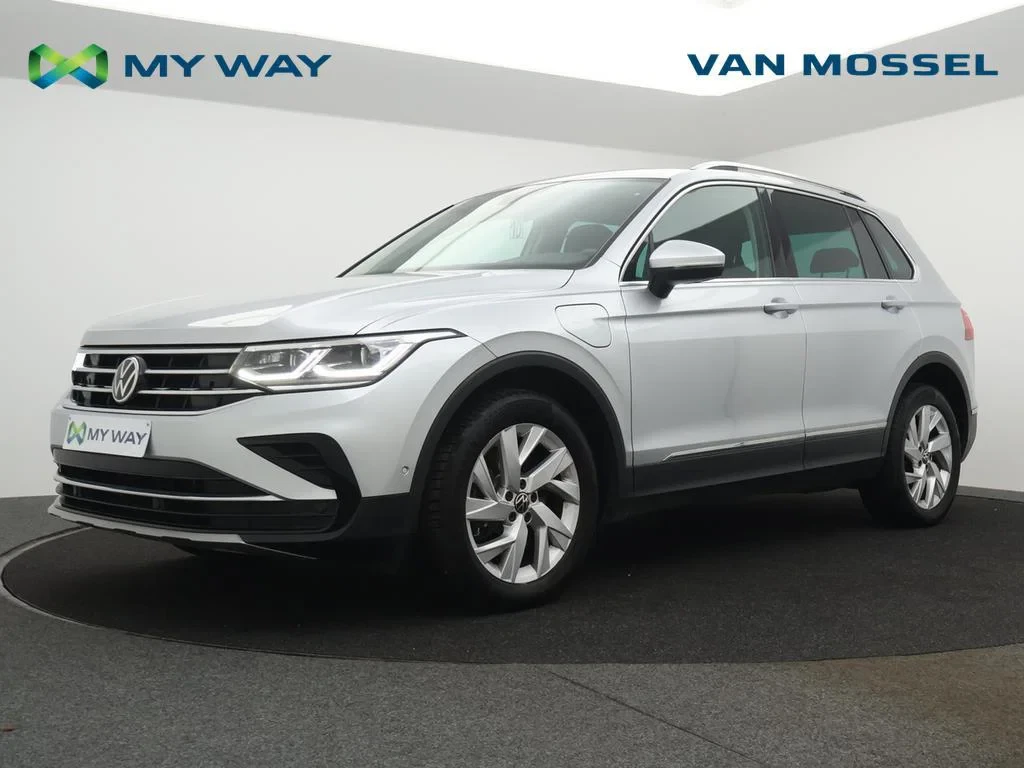Volkswagen-Tiguan-image-0