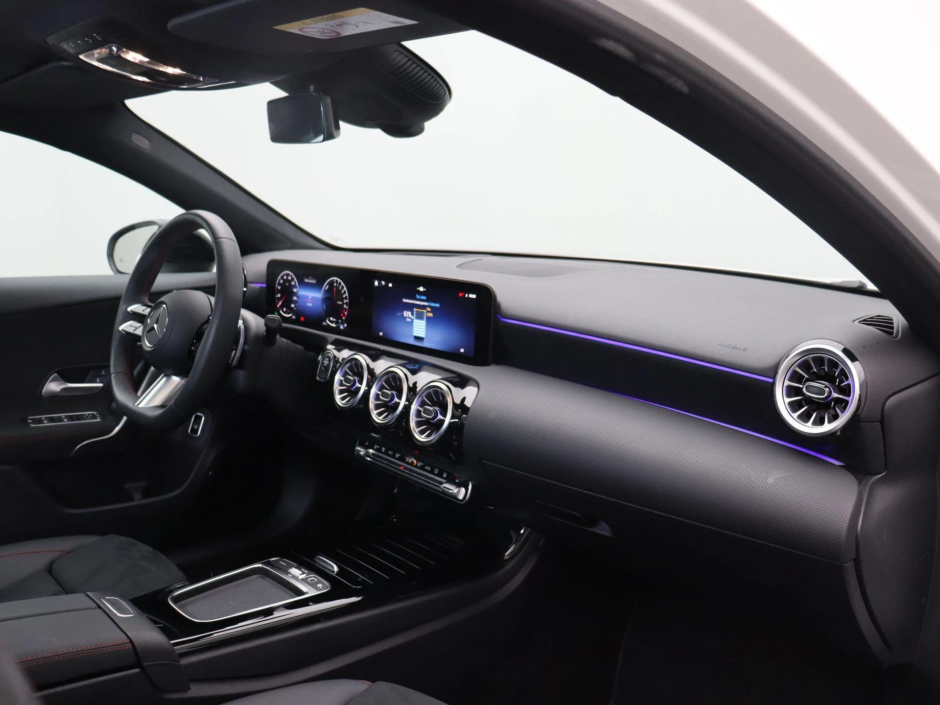 Mercedes-Benz-A-Klasse-image-22
