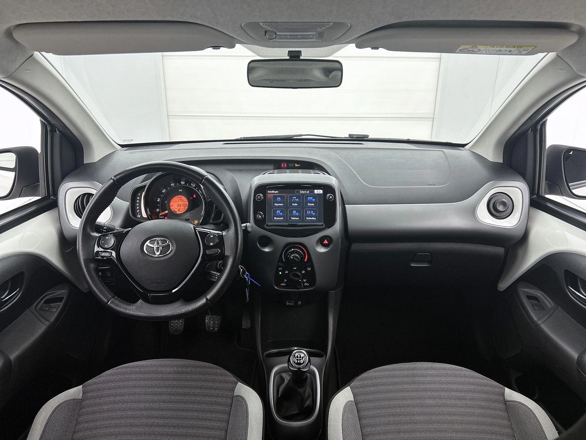 Toyota-Aygo-image-19