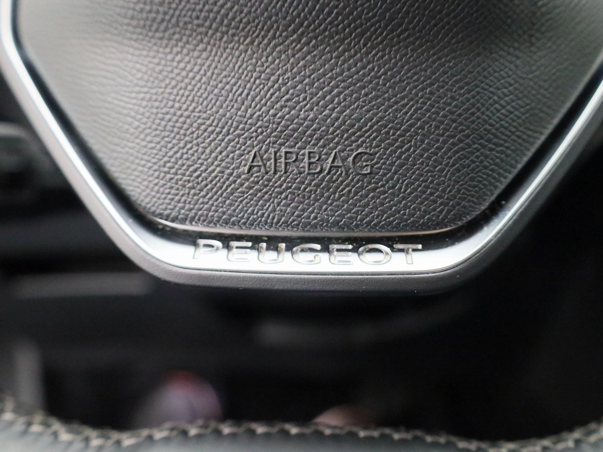 Peugeot-5008-image-30