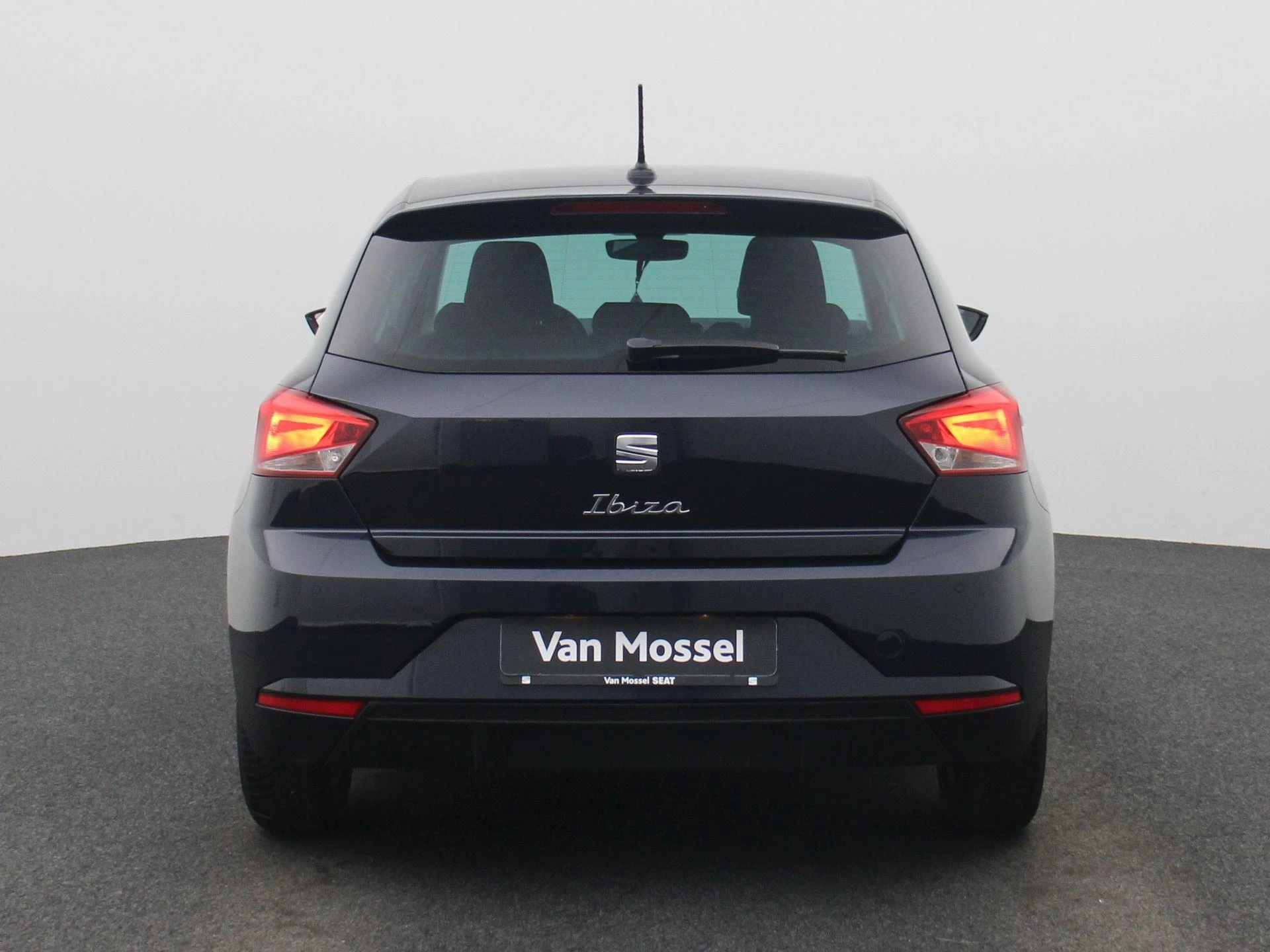 SEAT-Ibiza-image-4