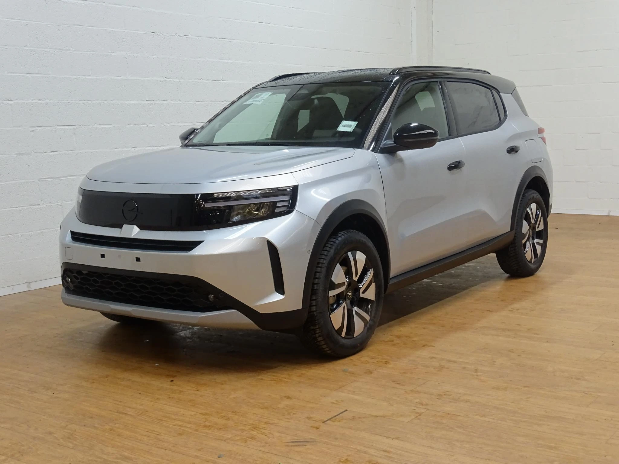 Opel-Frontera-image-6