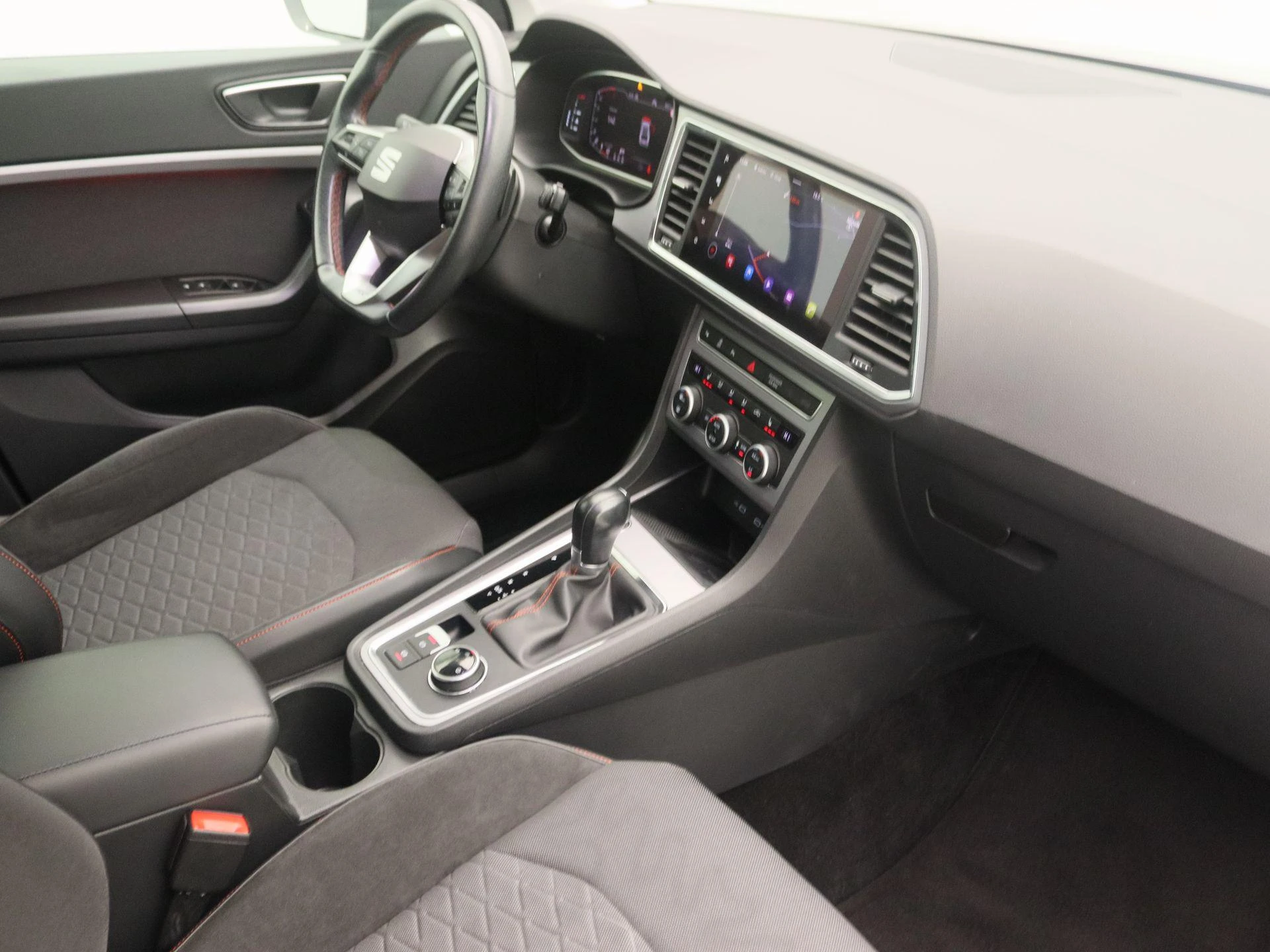 SEAT-Ateca-image-25
