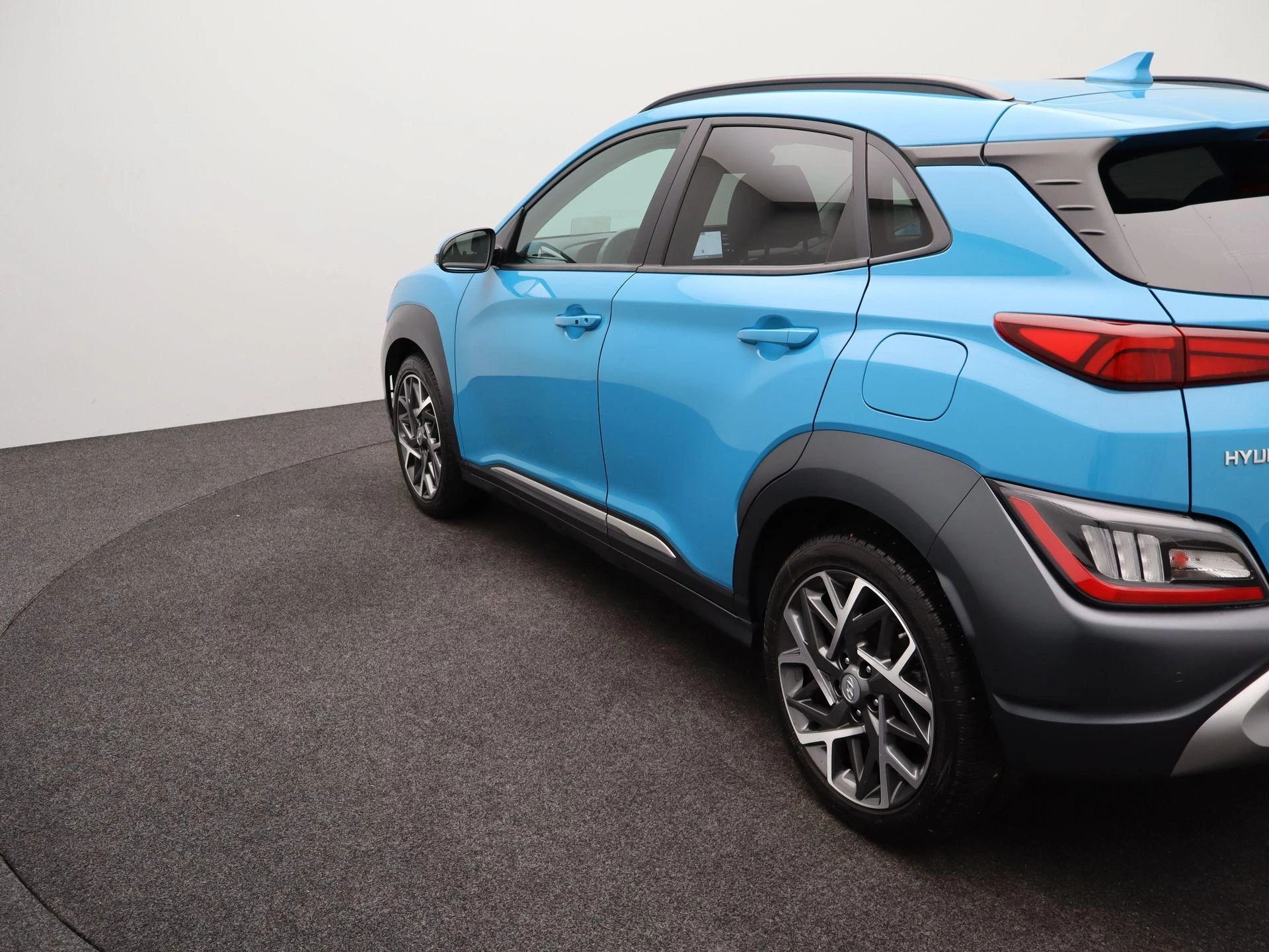 Hyundai-Kona-image-39