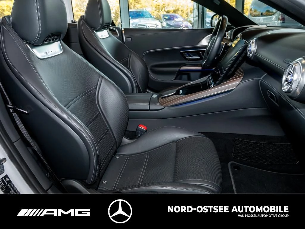 Mercedes-Benz-SL-image-9
