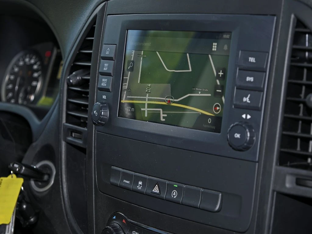 Mercedes-Benz-Vito 116-image-9