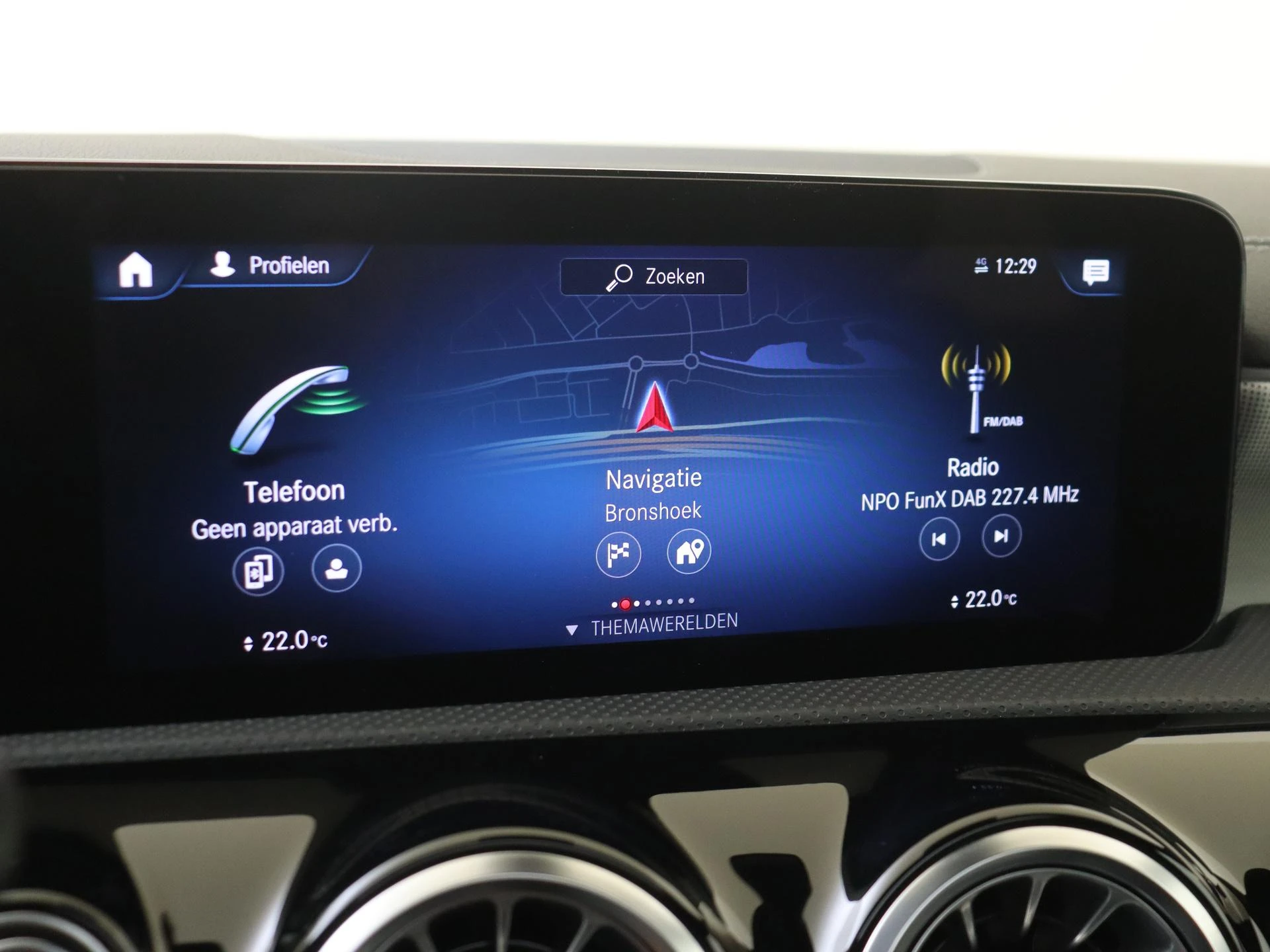 Mercedes-Benz-A-Klasse-image-19