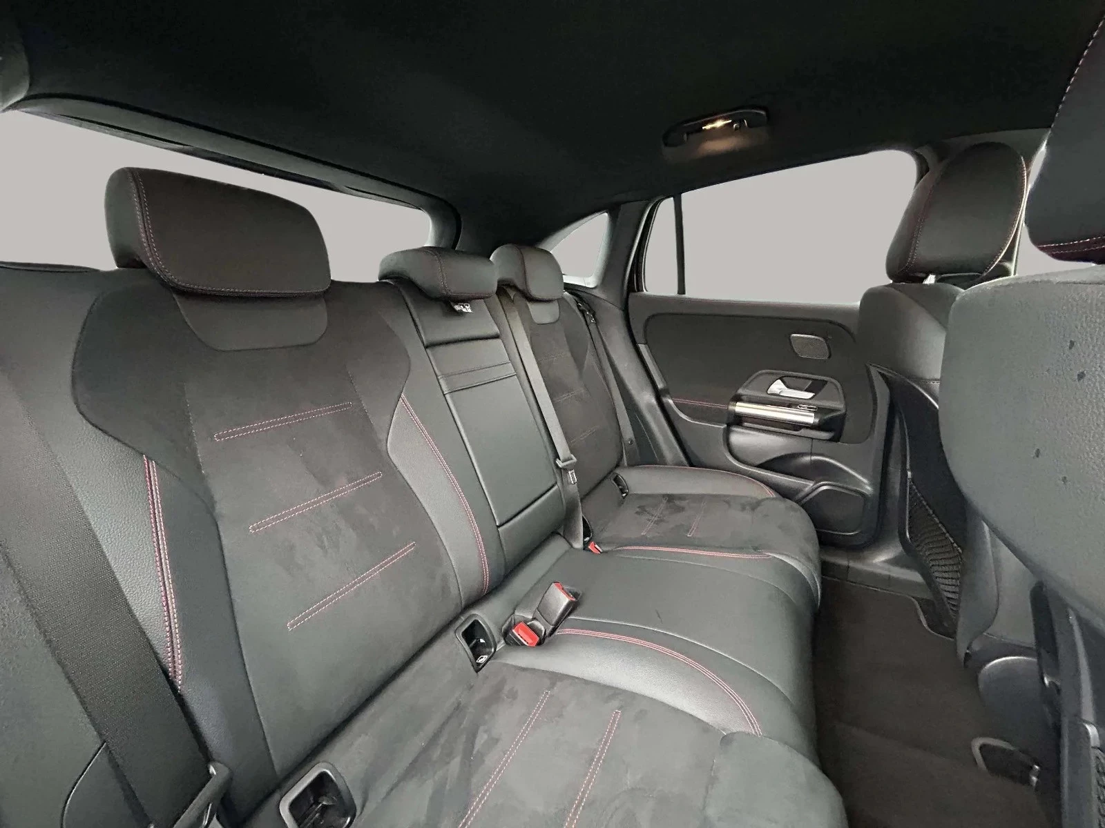 Mercedes-Benz-EQA-image-14