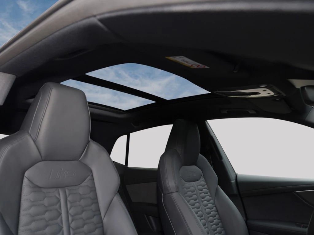 Audi RSQ8 SUV 441 kW tiptronic