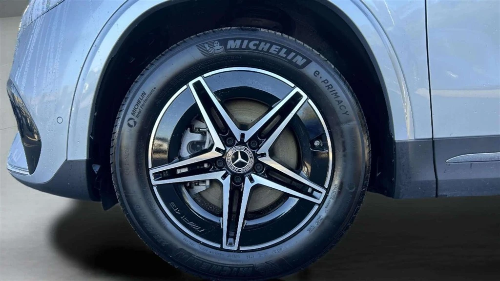 Mercedes-Benz-EQA-image-8