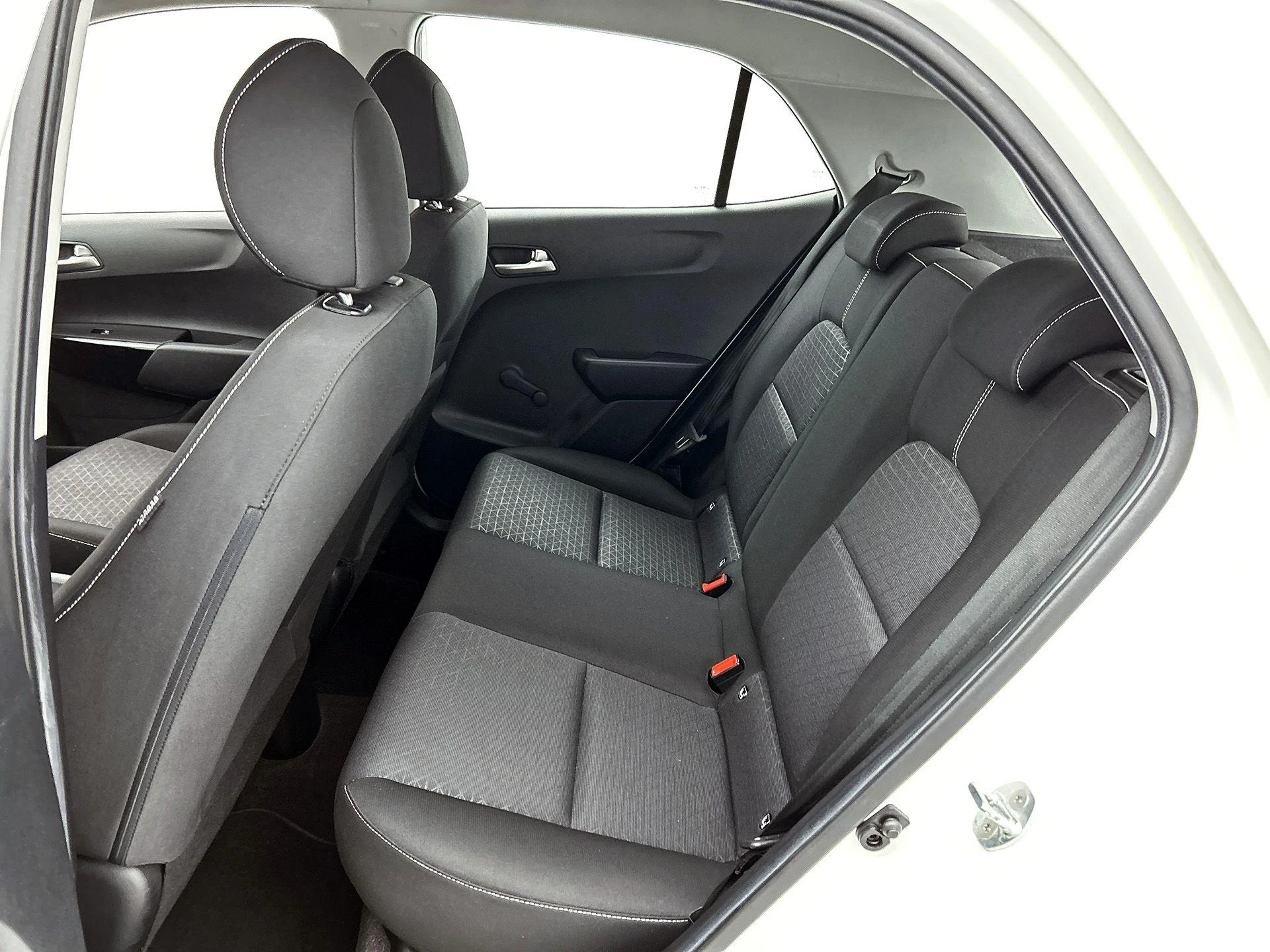 Kia-Picanto-image-25