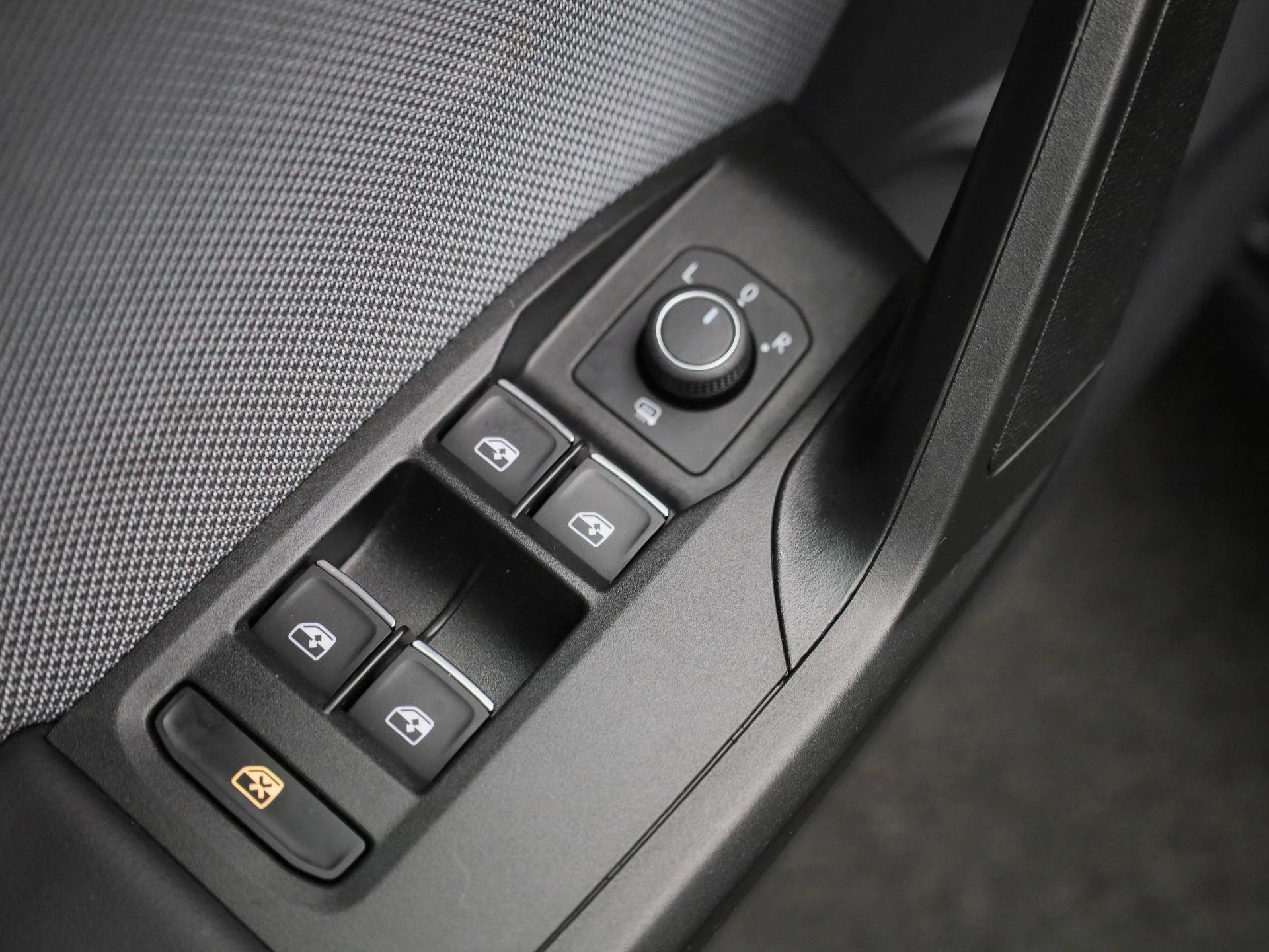 SEAT-Leon-image-26