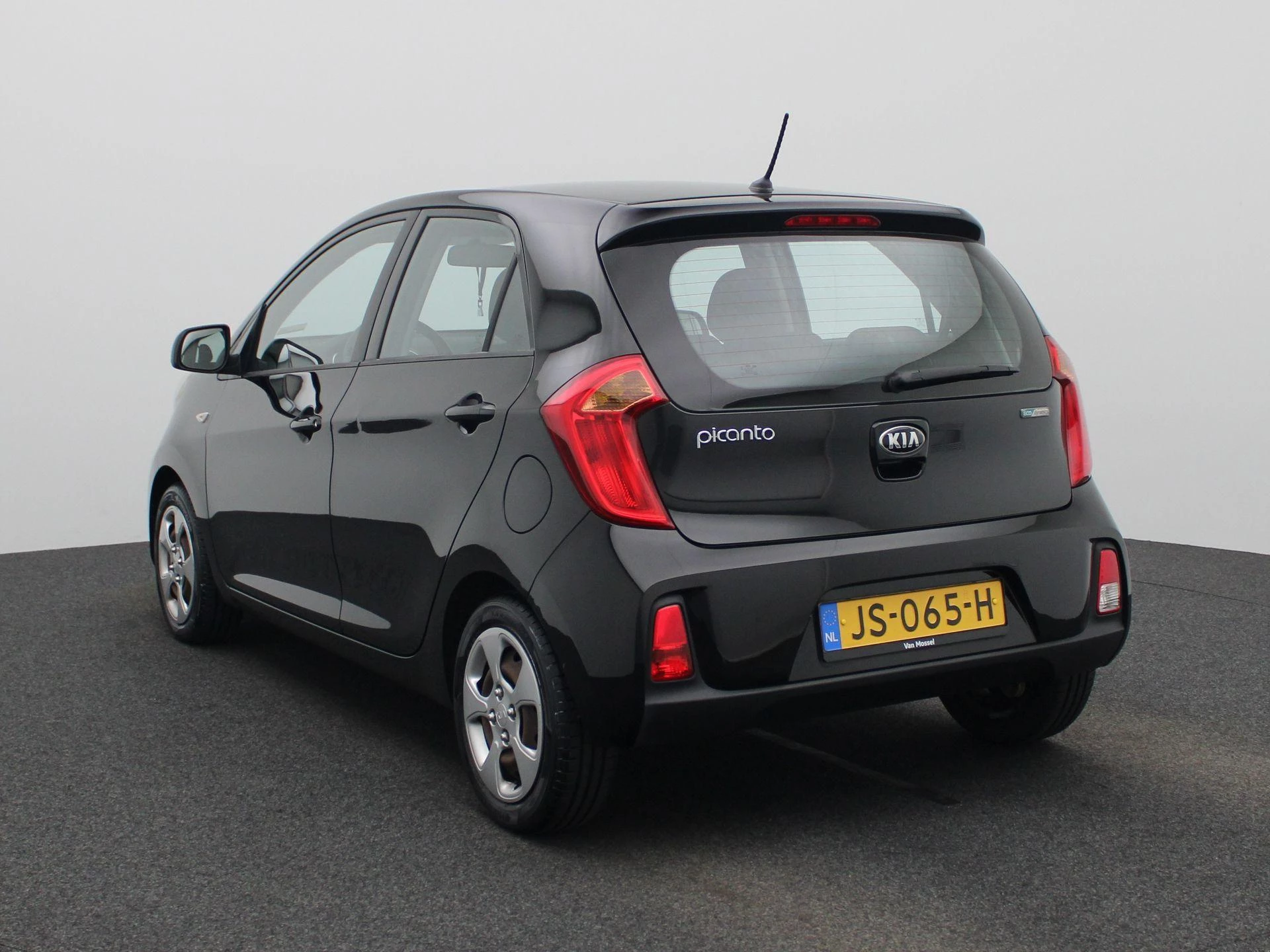 Kia-Picanto-image-1
