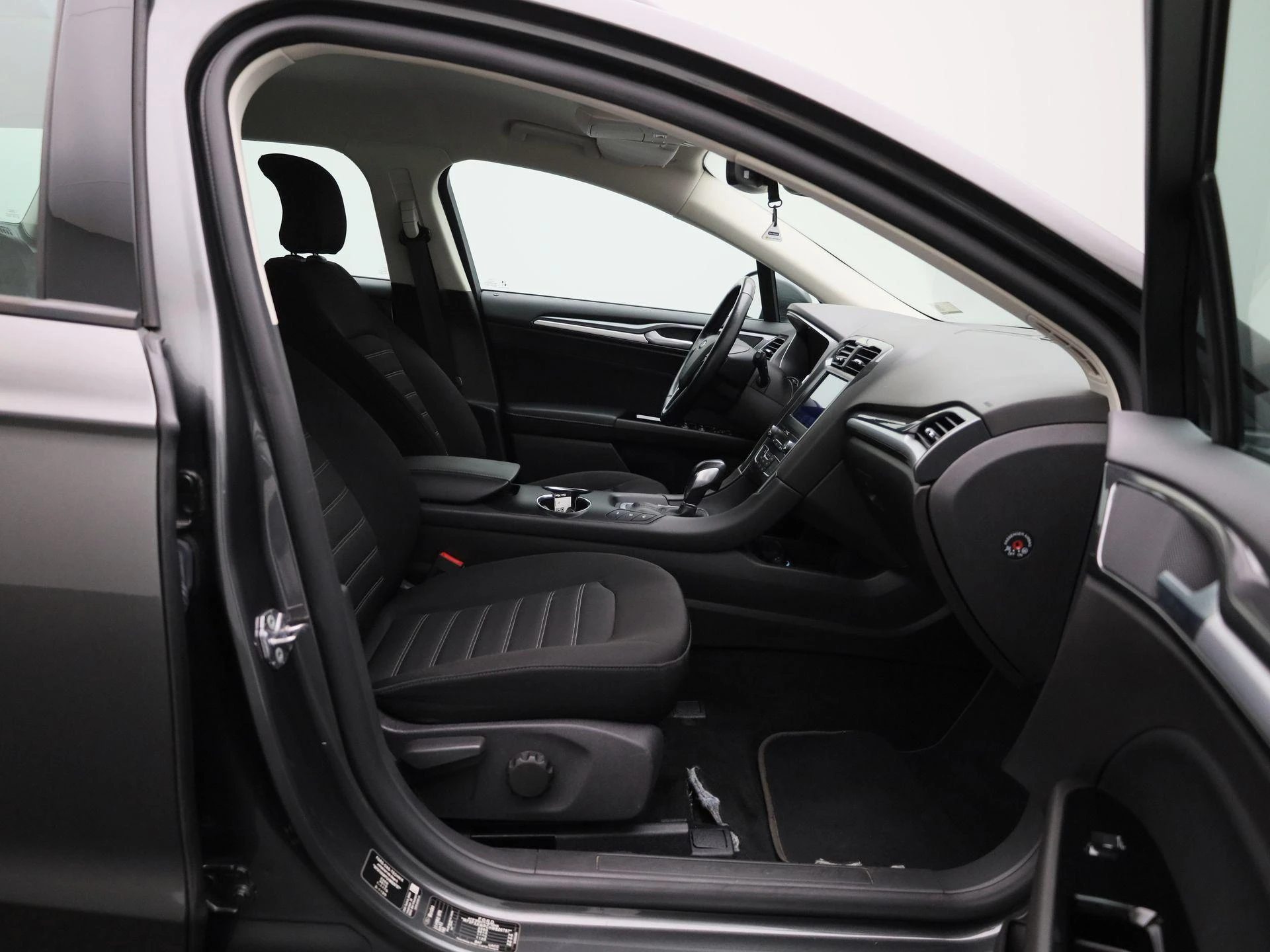 Ford Mondeo Clipper 2.0 HEV 140kW Aut. Business Class