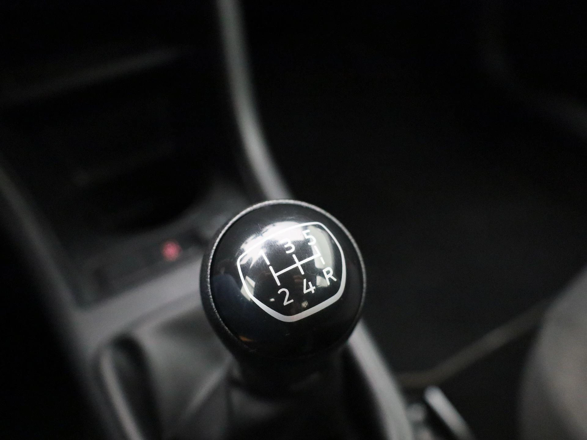 Volkswagen-up!-image-18