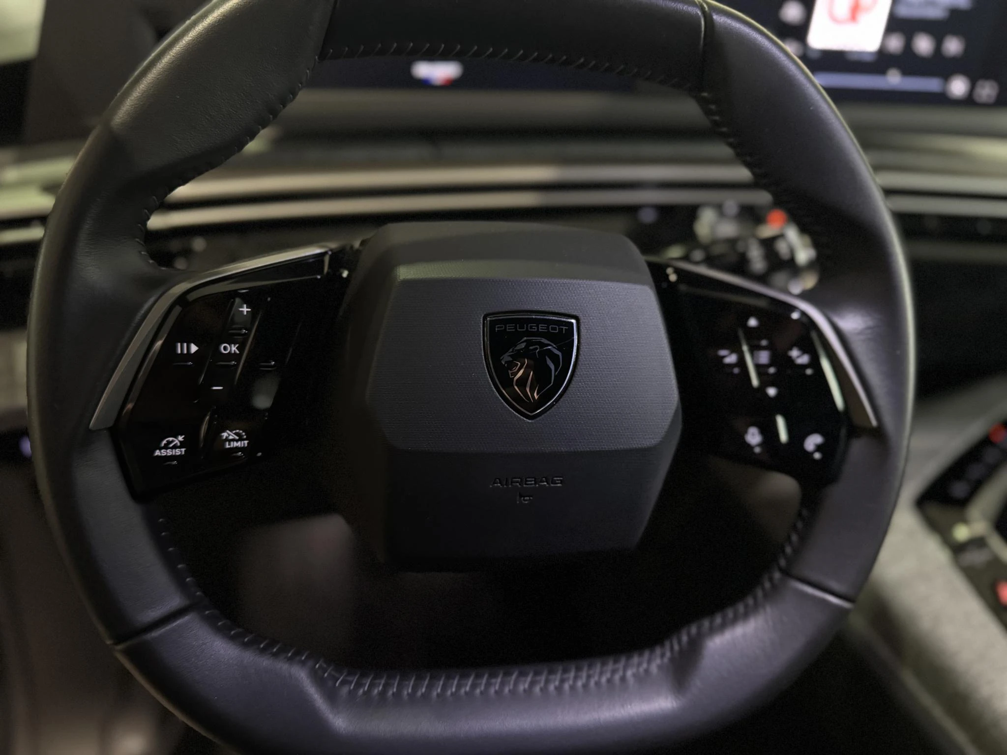 Peugeot-5008-image-28
