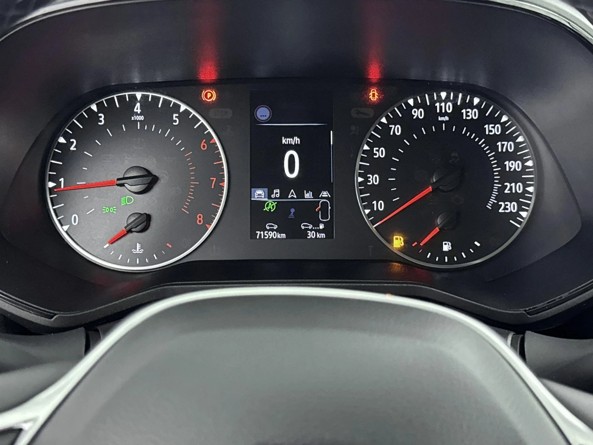 Renault-Clio-image-8
