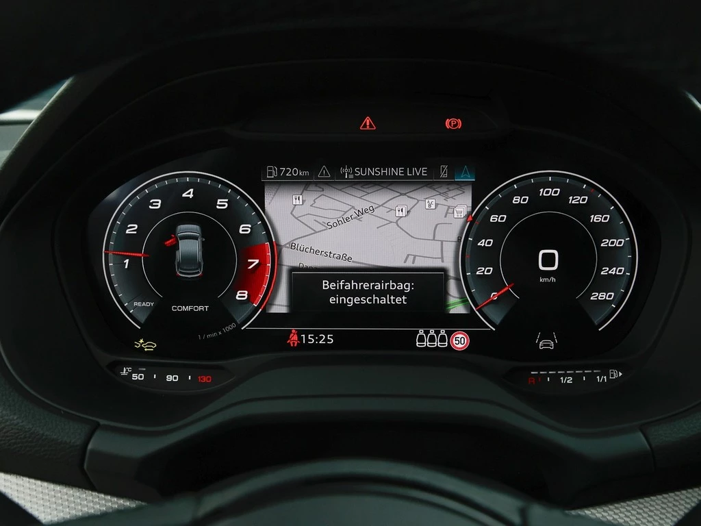 Audi Q2 30 TFSI S Line /Navi