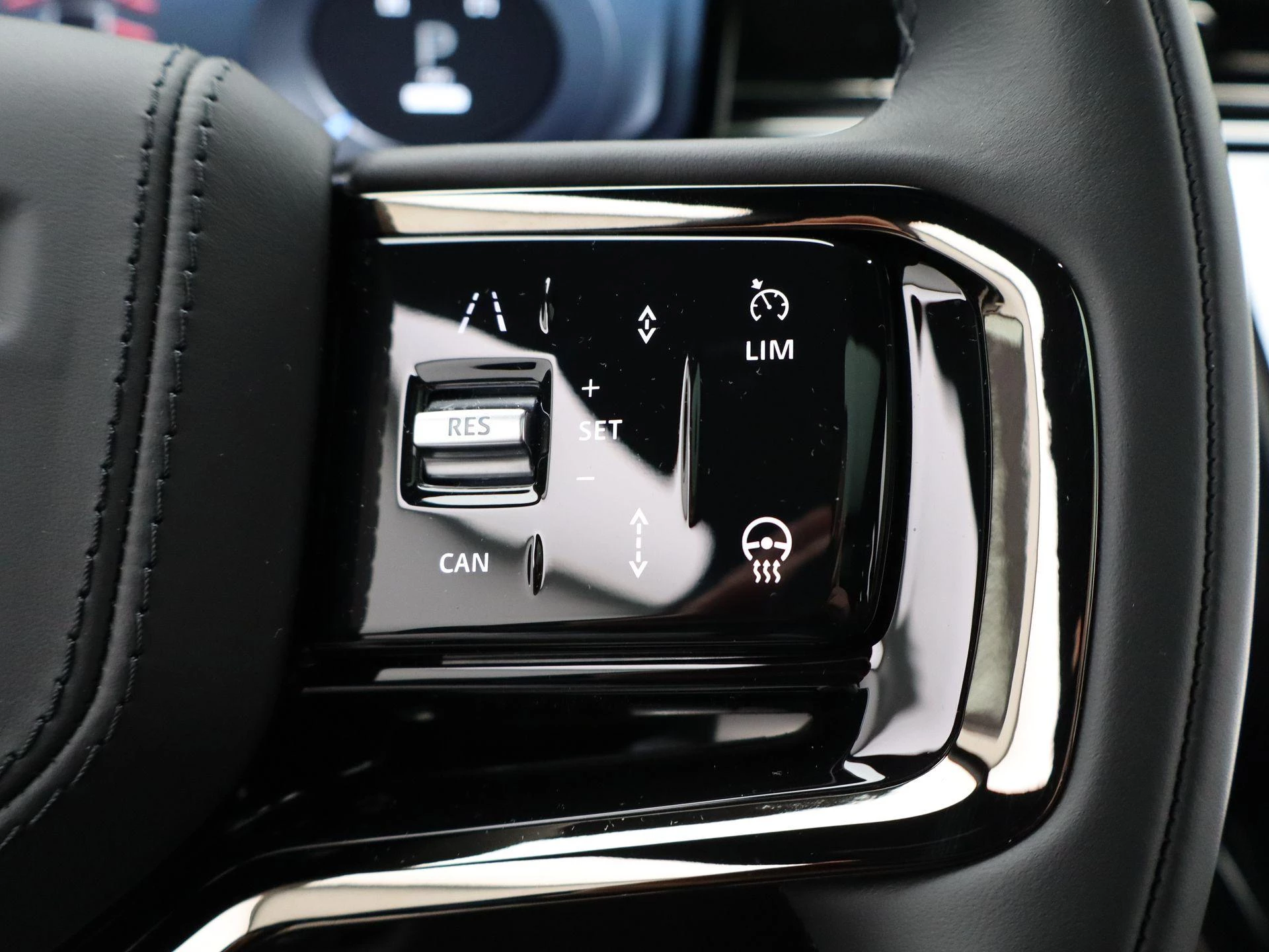 Land Rover-Range Rover Sport-image-28