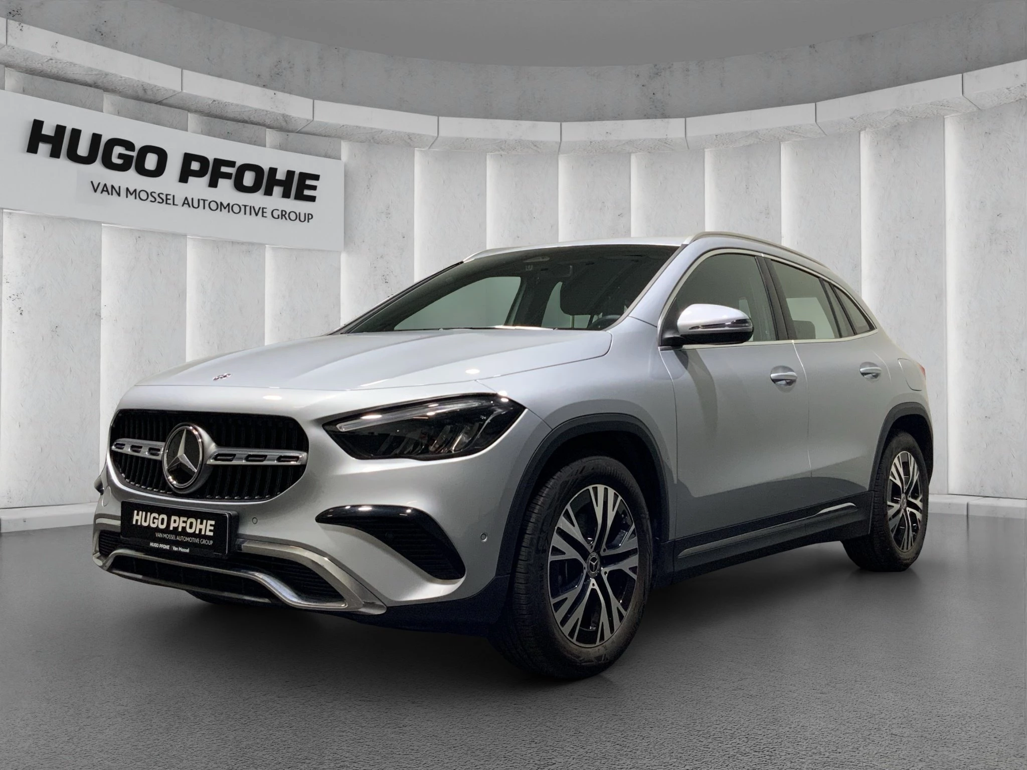 Mercedes-Benz-GLA-image-0