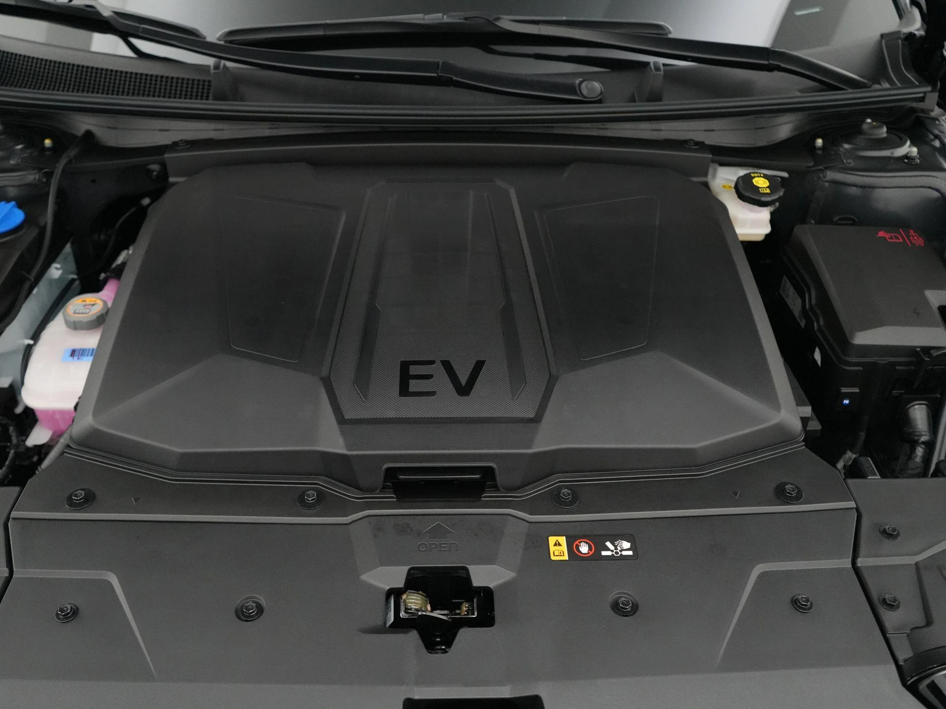 Hyundai-IONIQ 5-image-47