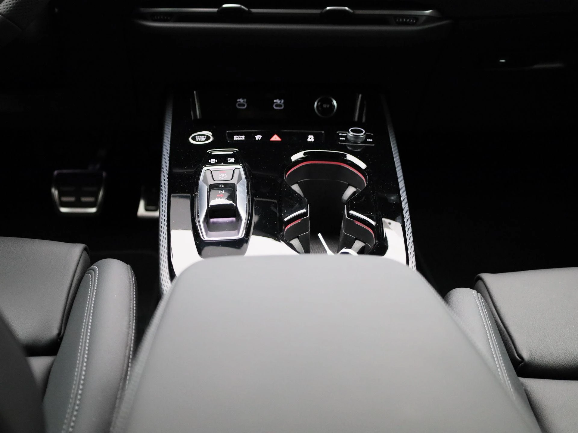 Audi A5 Avant 2.0 e-hybrid quattro S edition Competition