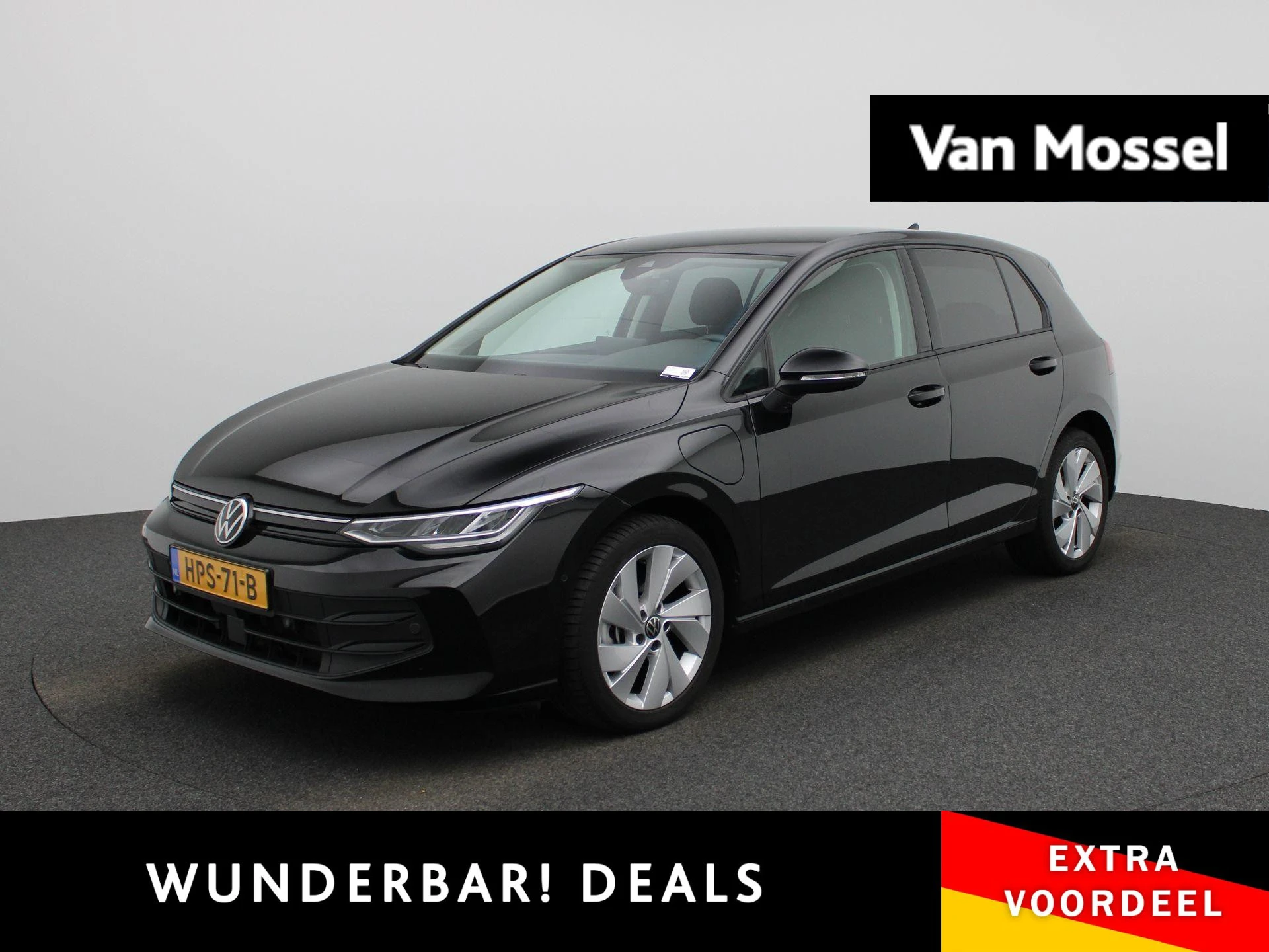 Volkswagen-Golf-image-0